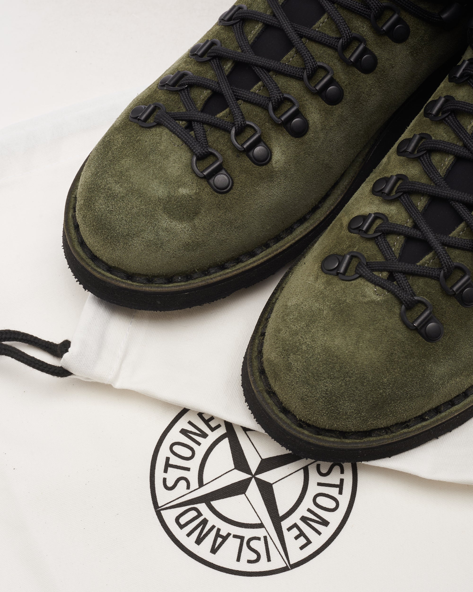 Boots Stone Island Boot Vibram Men's Boots - 81FWS0203-V0055