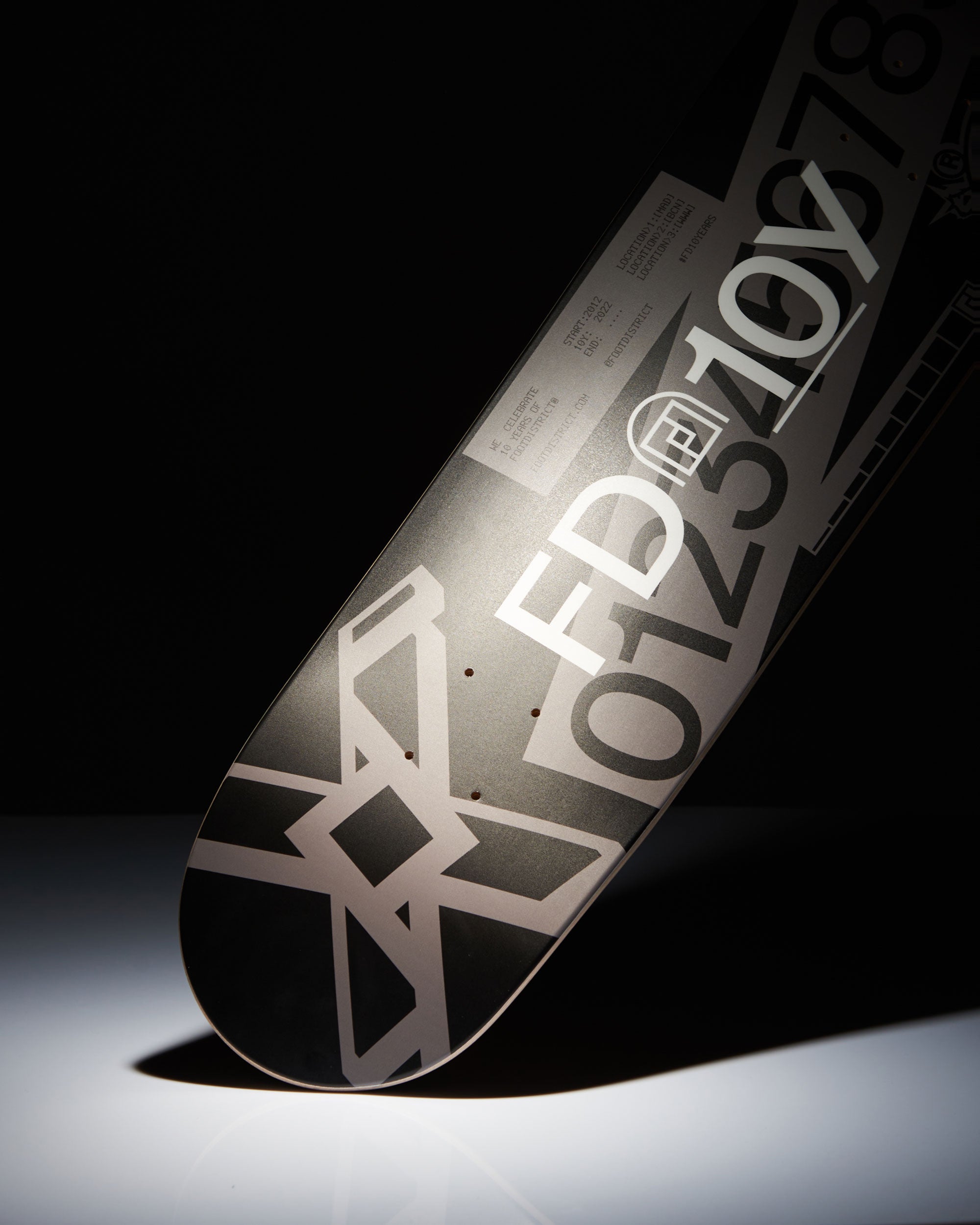 Decoration FOOTDISTRICT 10th Anniversary FD10Y Skateboard - SKATEFD10