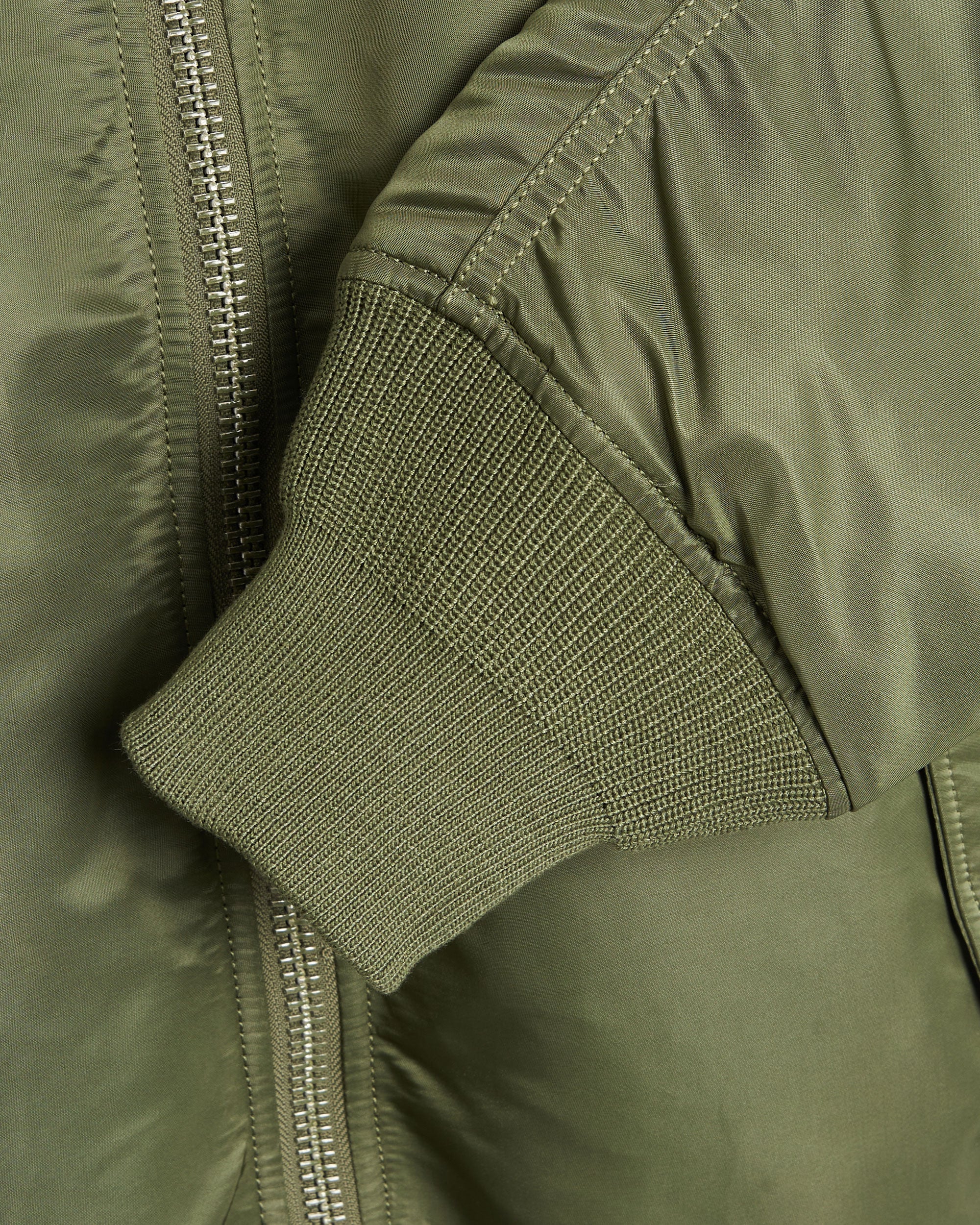 Jackets Coats Alpha Industries MA-1 Men's Bomber - 100101-01