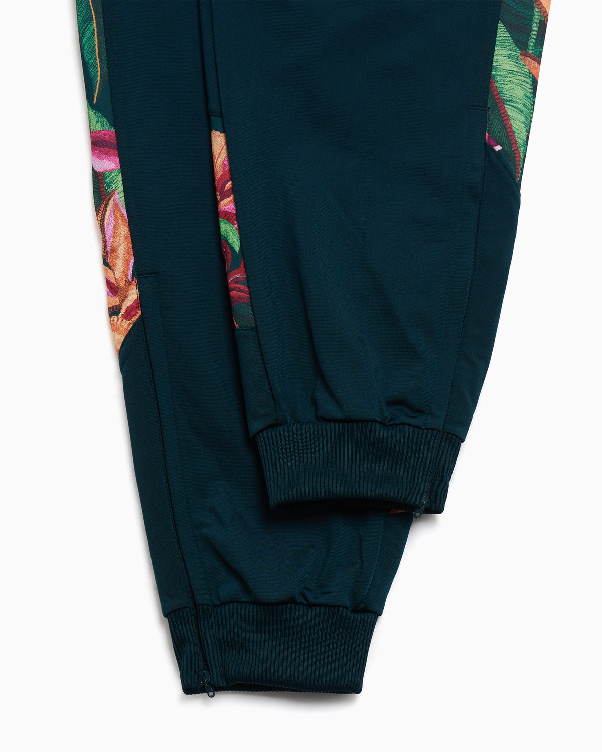 Pants adidas Originals Real Madrid C.F. x FARM Rio Relaxed Men's Track Pants - KG5376