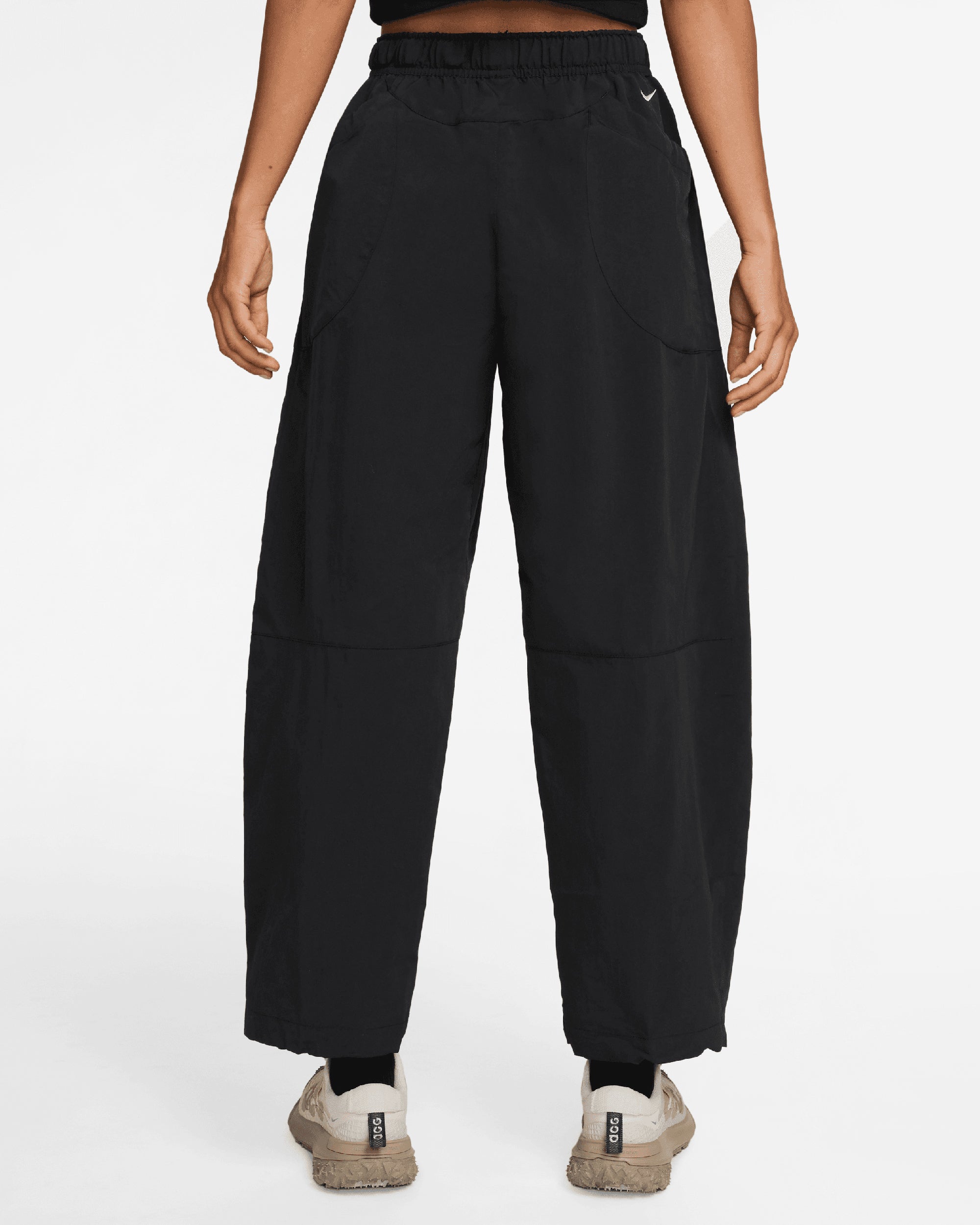 Pants Nike ACG "Dolomiti" Uv Protection Relaxed Women's Sweatpants - IF0141-010