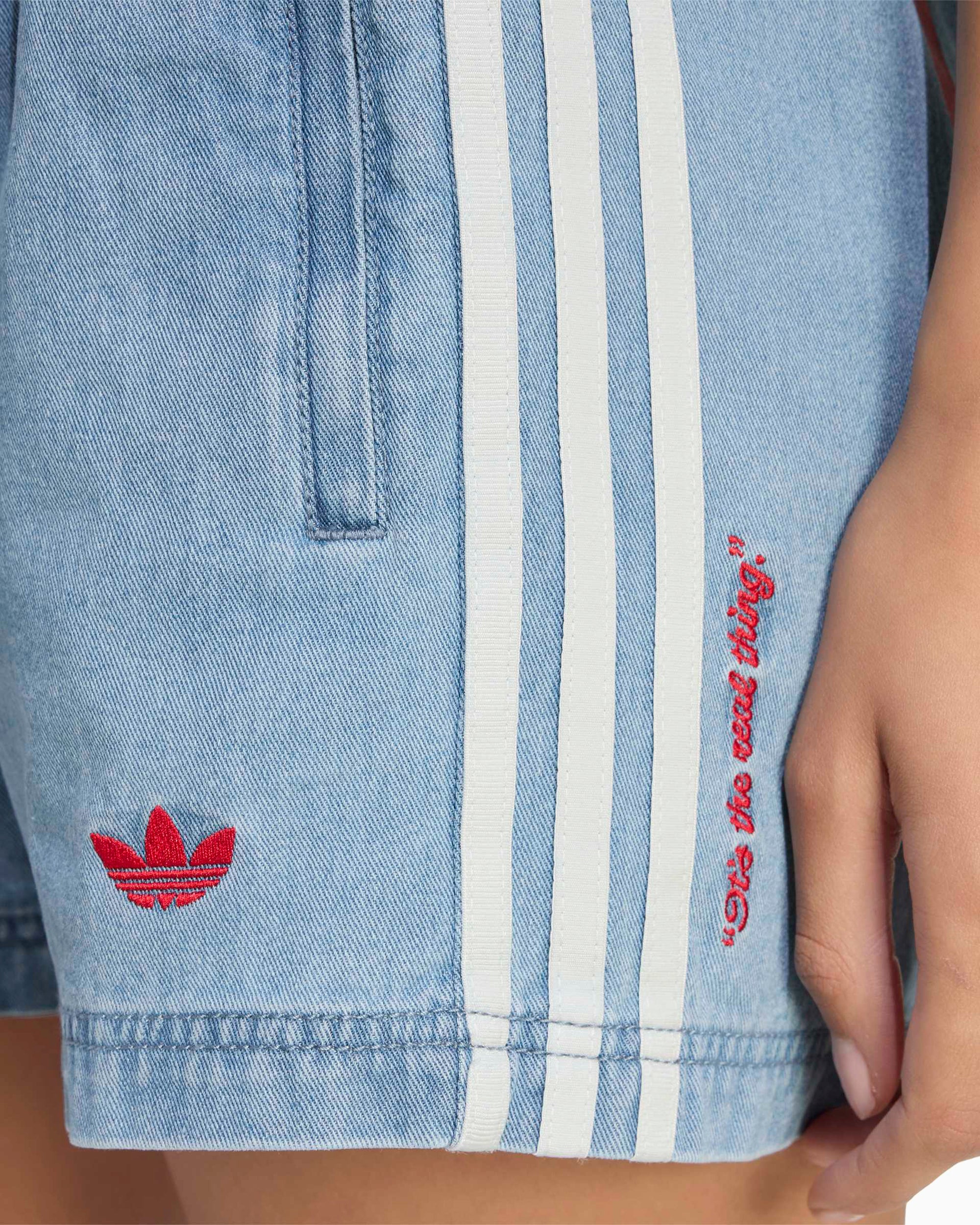 Shorts adidas Originals x Coca-Cola Denim Women's Shorts - KY7564