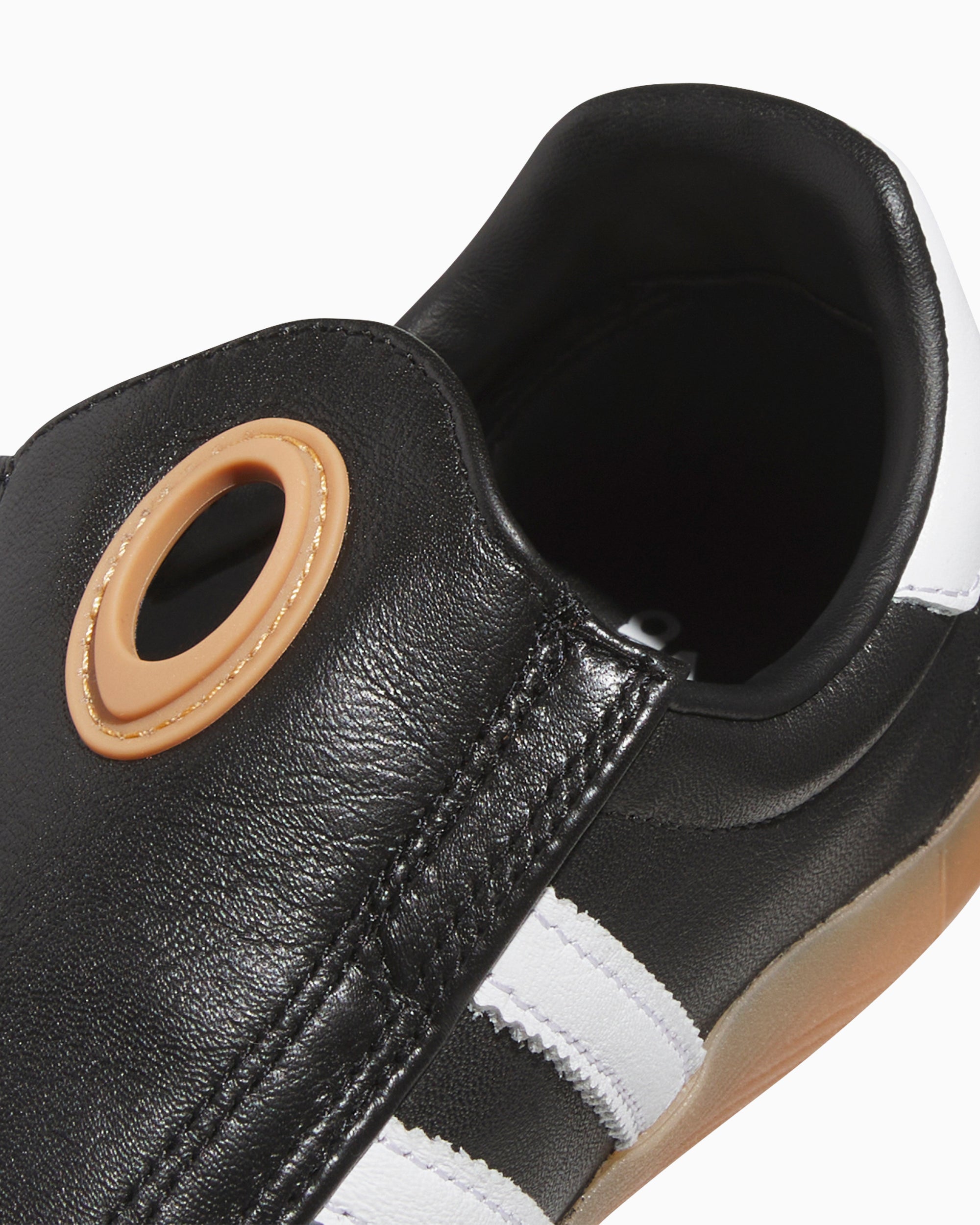 Sneakers adidas Originals Women's Taekwondo Mei - JQ3012