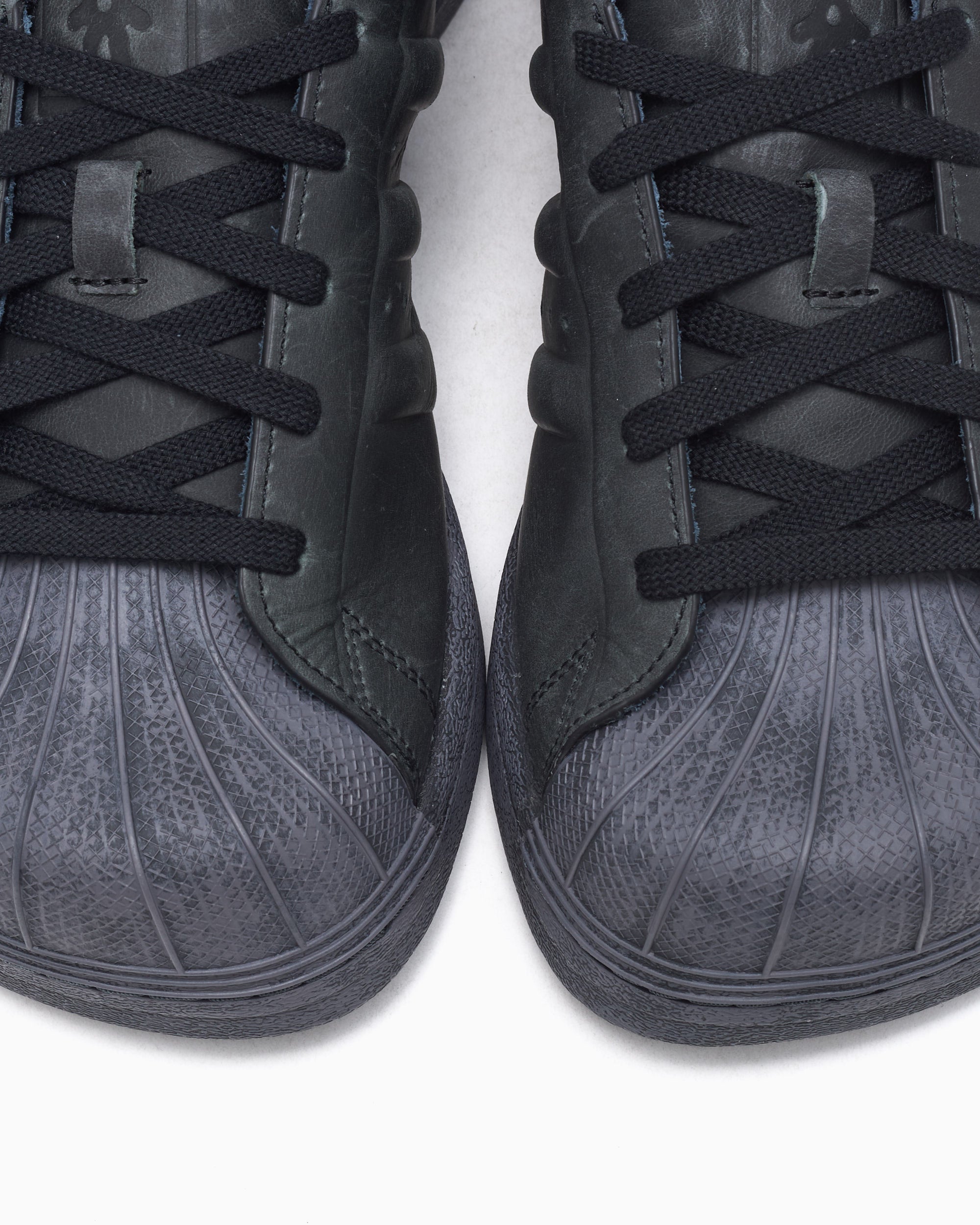 Sneakers adidas Originals x AVAVAV Superstar Vacuum - JR9458