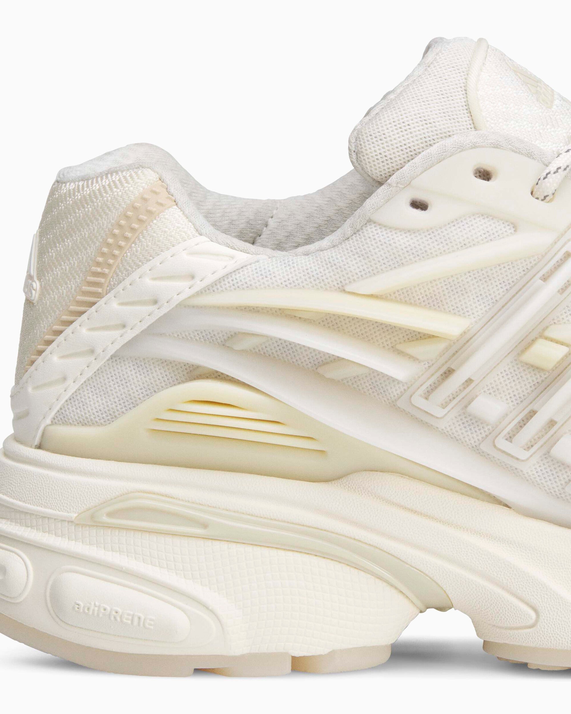 Sneakers adidas Originals x Pharrell Williams Virginia Adistar Jellyfish "Triple White" - KH6730
