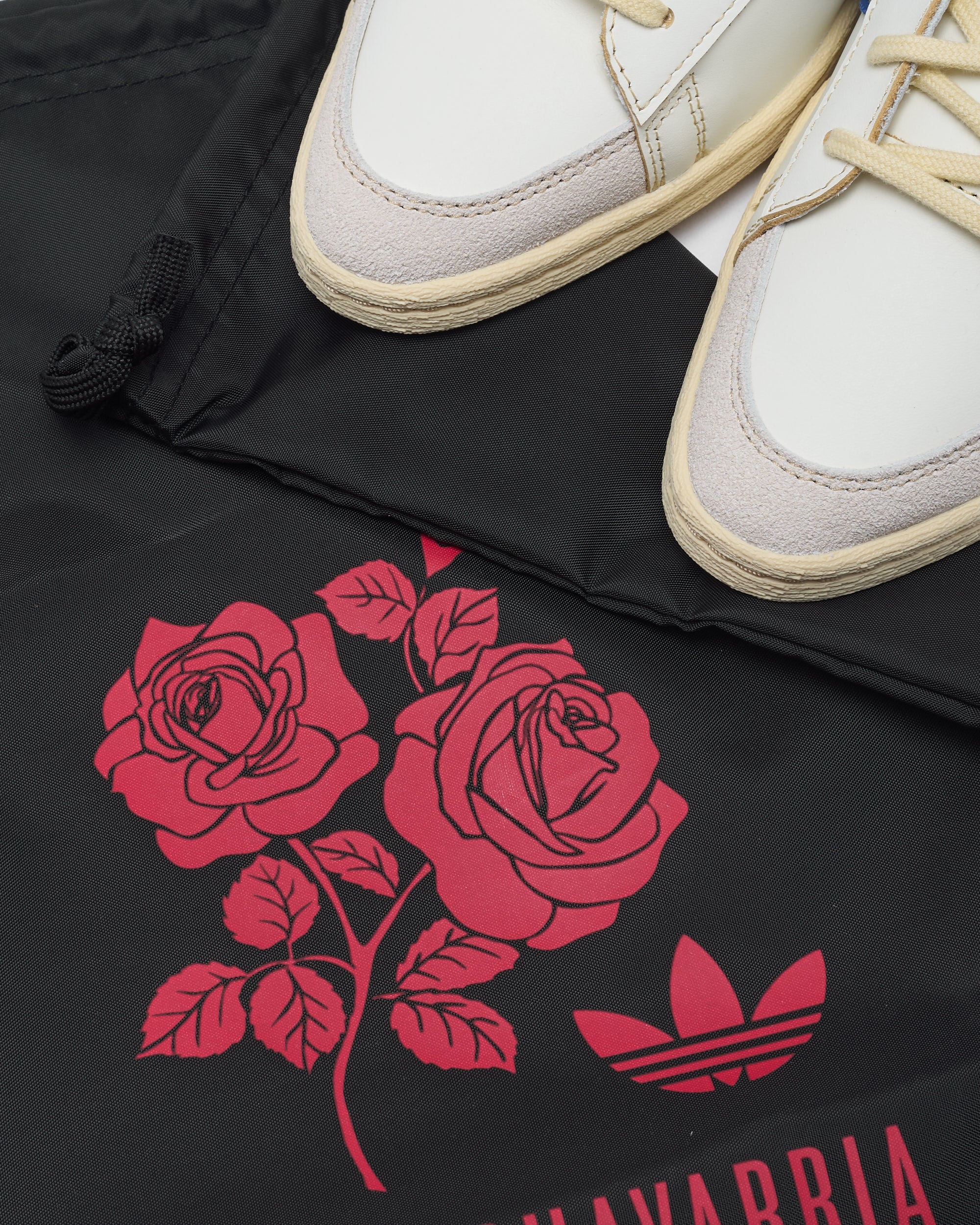 Sneakers adidas Originals x Willy Chavarria Jabbar Lo - JR6862