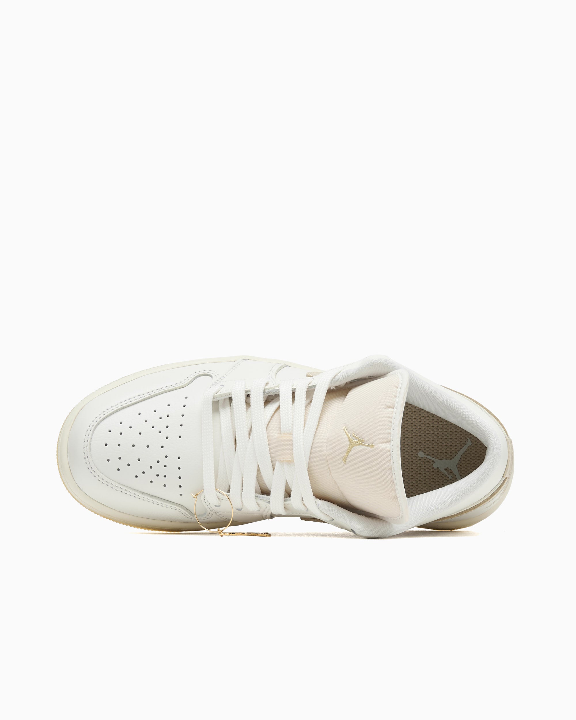 Sneakers Air Jordan Women's 1 Low SE "Hoops Gold Pack" - HV5157-100