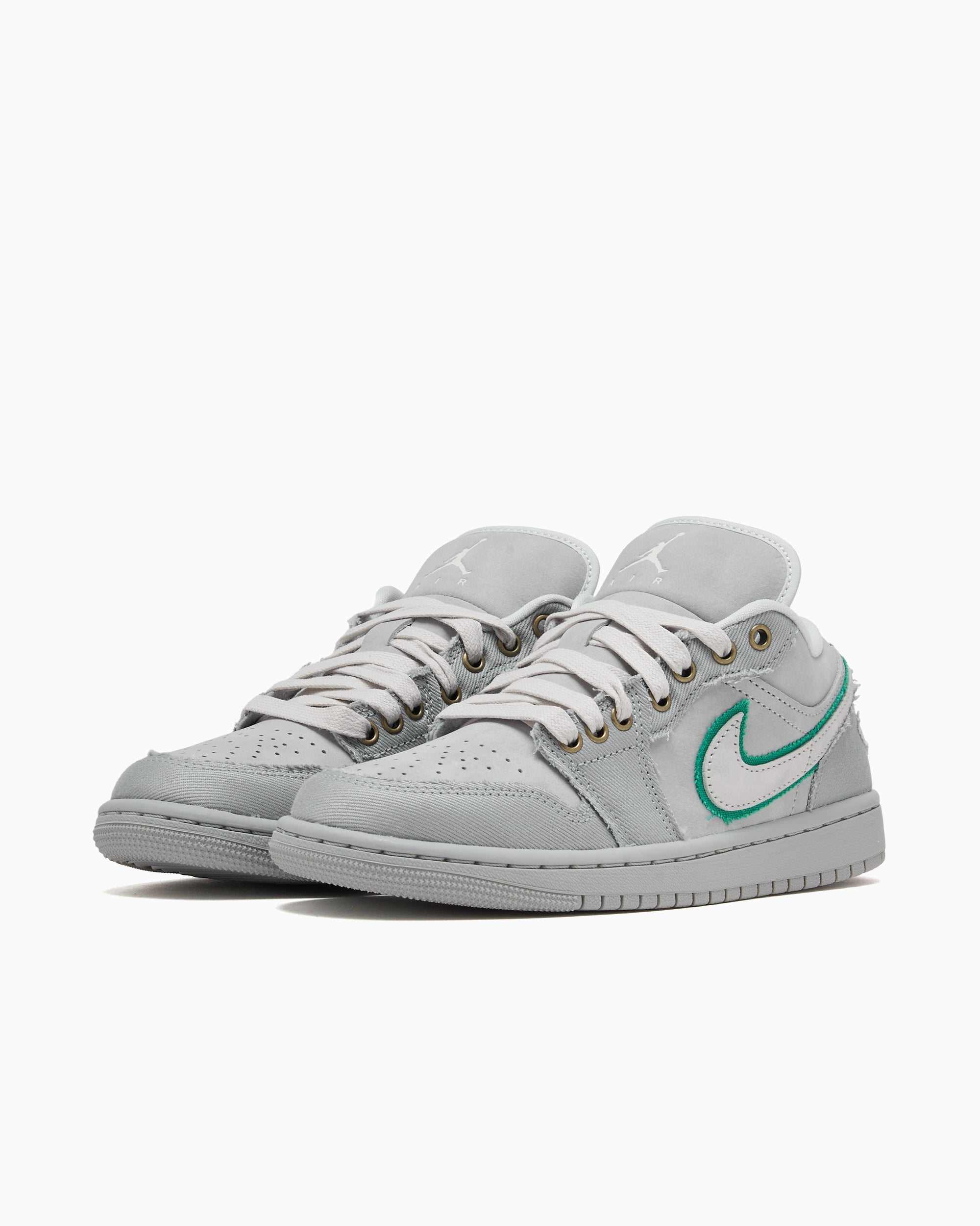 Sneakers Air Jordan Women's 1 Low SE - IH3369-077