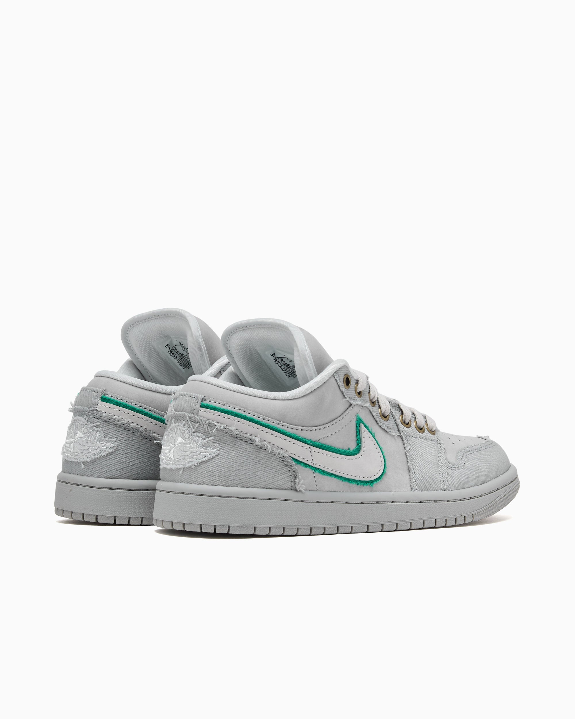 Sneakers Air Jordan Women's 1 Low SE - IH3369-077
