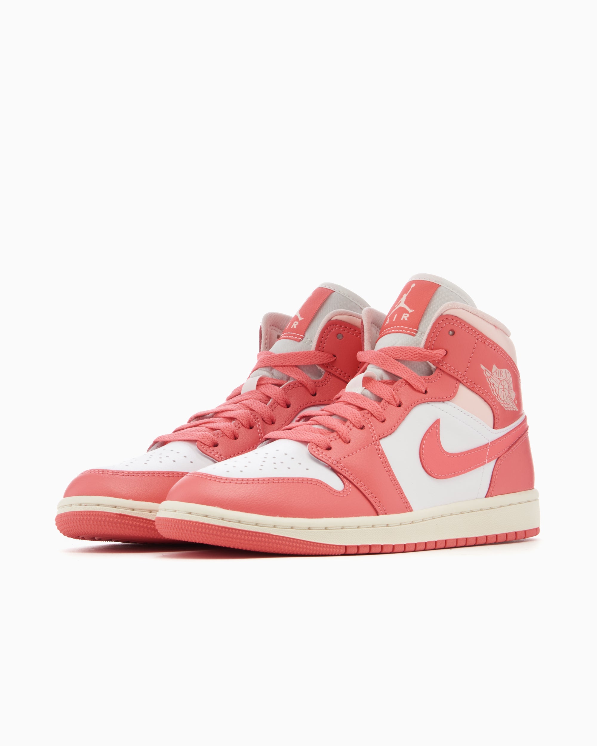 Sneakers Air Jordan Women's 1 Mid "Strawberries & Cream" - BQ6472-186