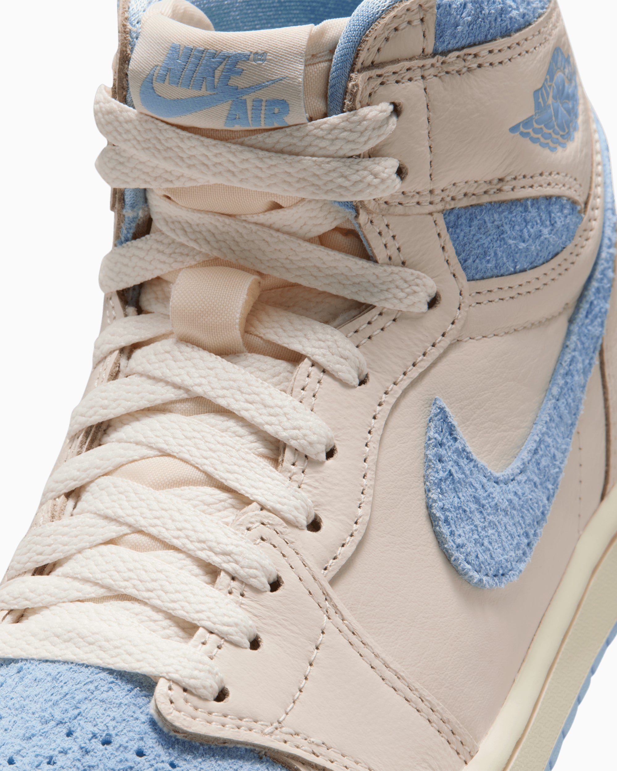 Sneakers Air Jordan Women's 1 Retro High OG "Psychic Blue" - FD2596-102