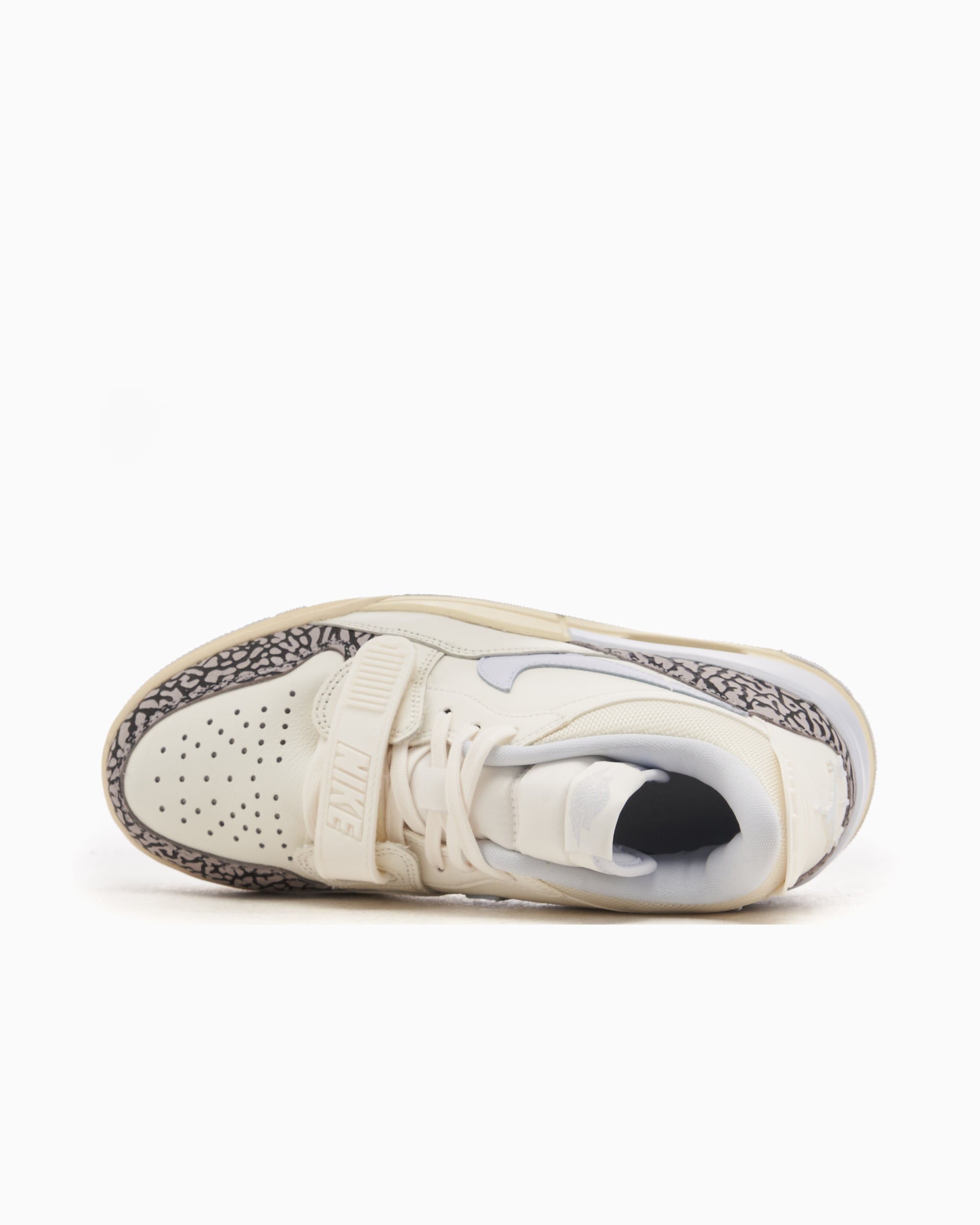 Sneakers Air Jordan Women's Legacy 312 Low - FQ7827-101