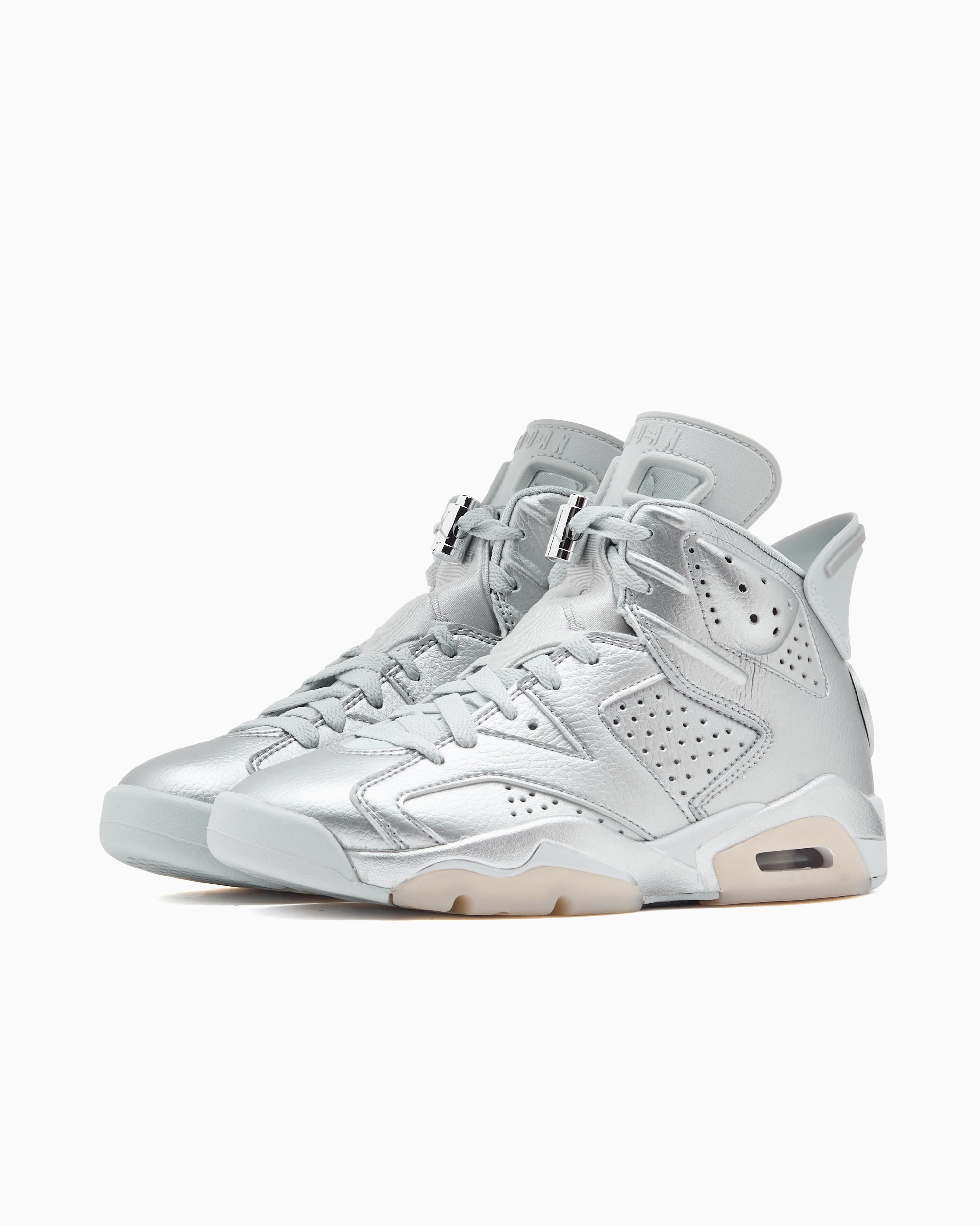 Sneakers Air Jordan x Paris Saint-Germain 6 Retro "Metallic Silver" - IQ5135-001