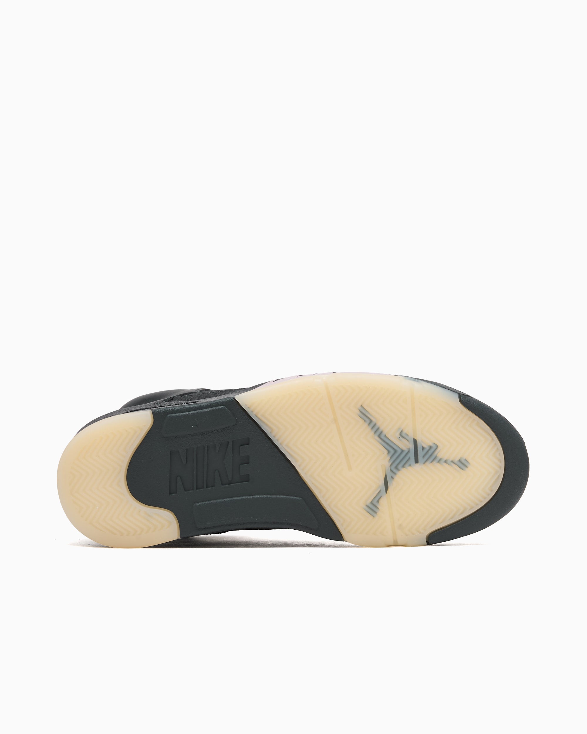 Sneakers Air Jordan x PSG 5 Retro "Off Noir" - HQ3004-001