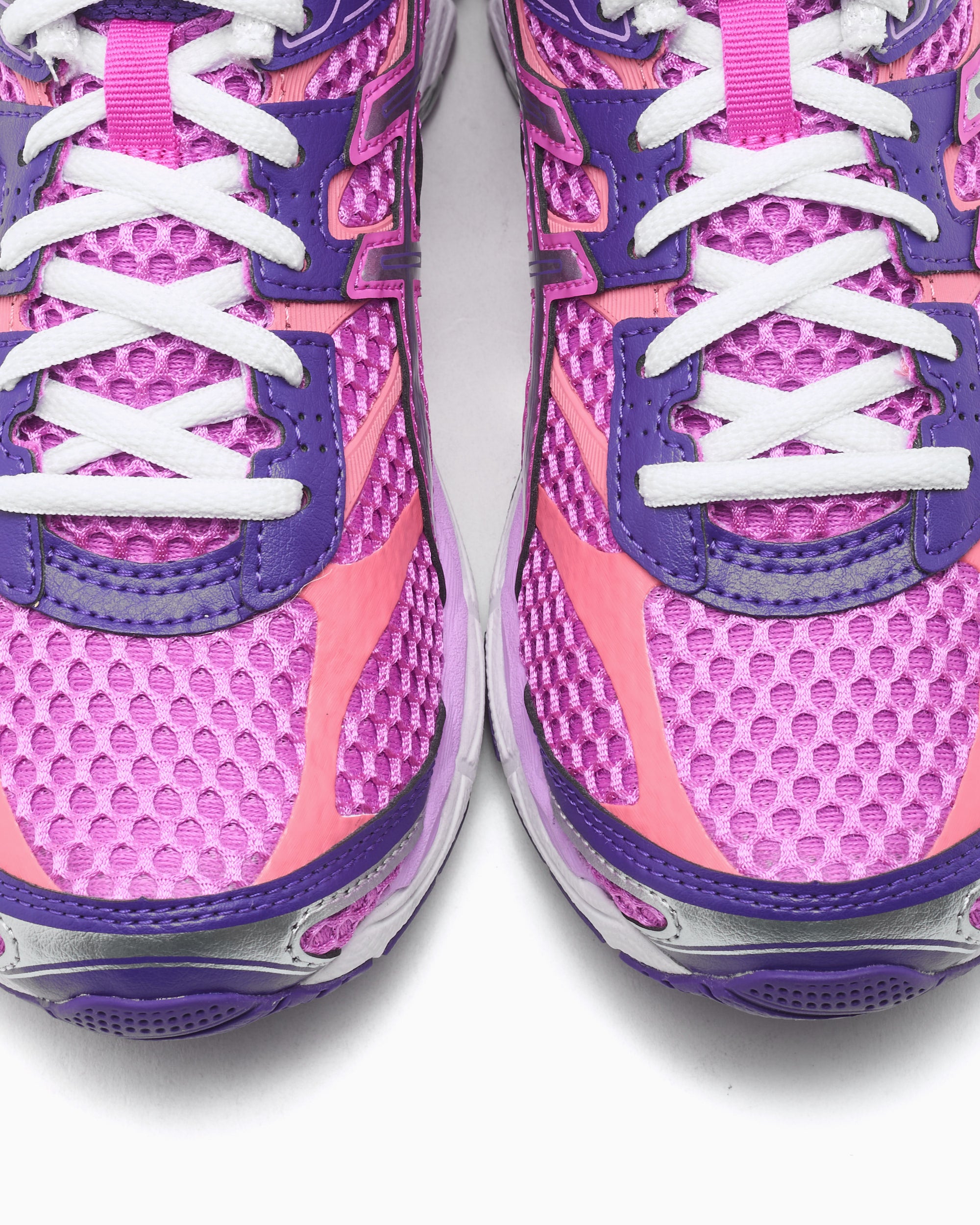 Sneakers ASICS Gel-Cumulus™ 16 - 1203A733-700