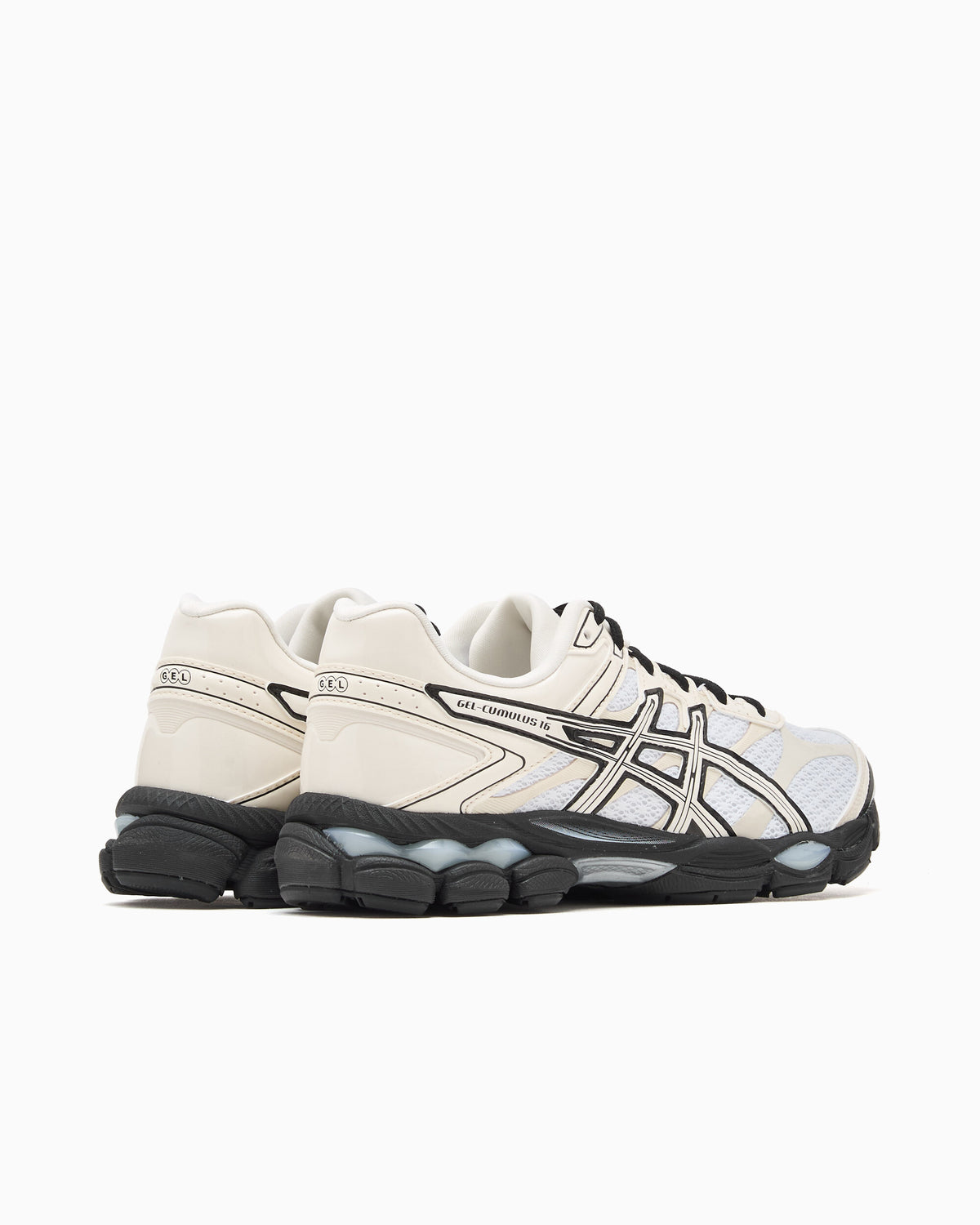 Sneakers ASICS Gel-Cumulus 16 "Patent Pack" - 1203B071-100