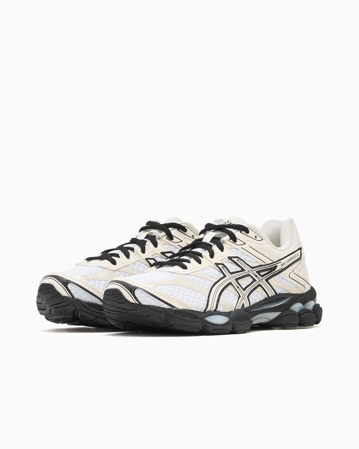 Sneakers ASICS Gel-Cumulus 16 "Patent Pack" - 1203B071-100
