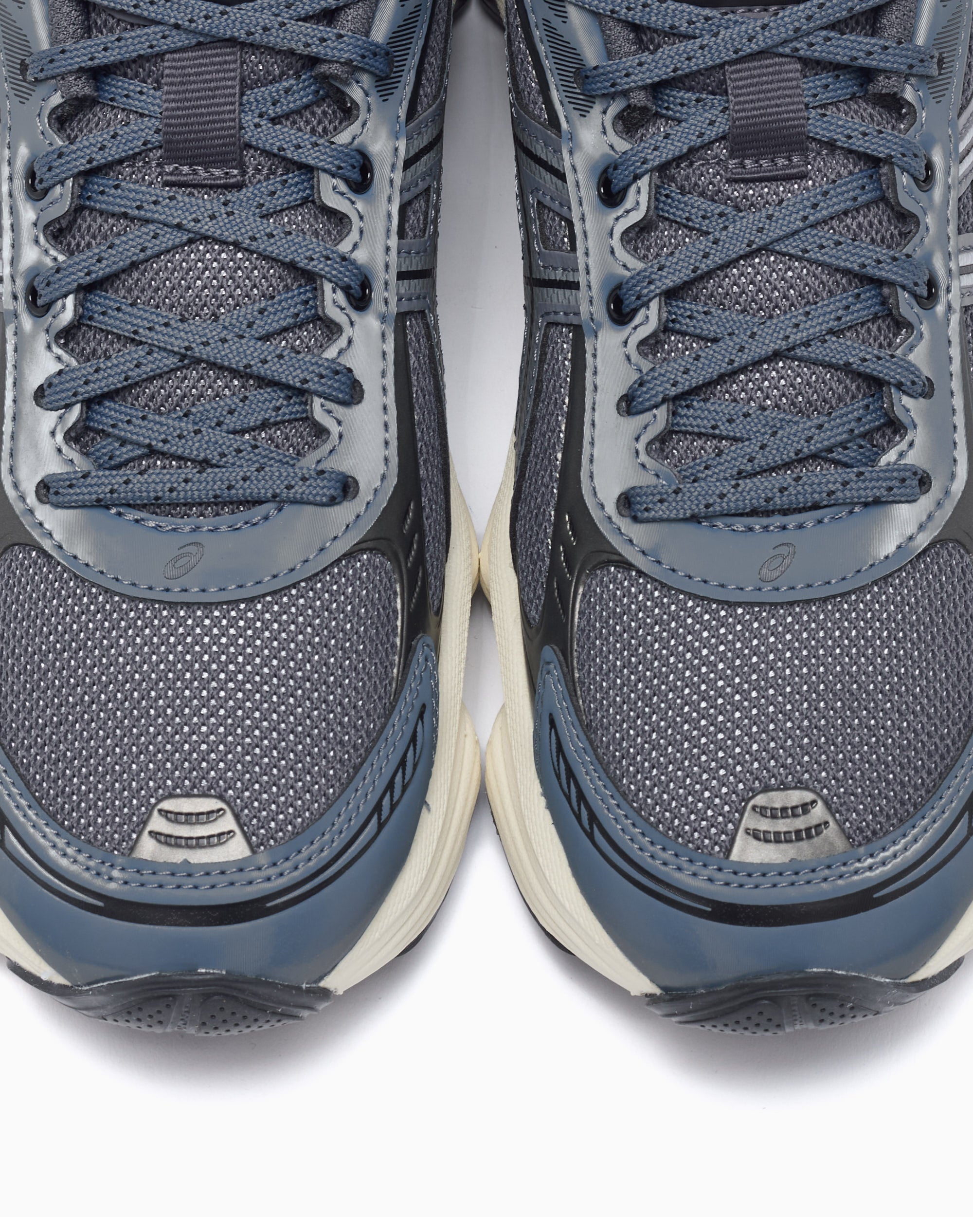 Sneakers ASICS Gel-Kinetic Fluent - 1203A591-022