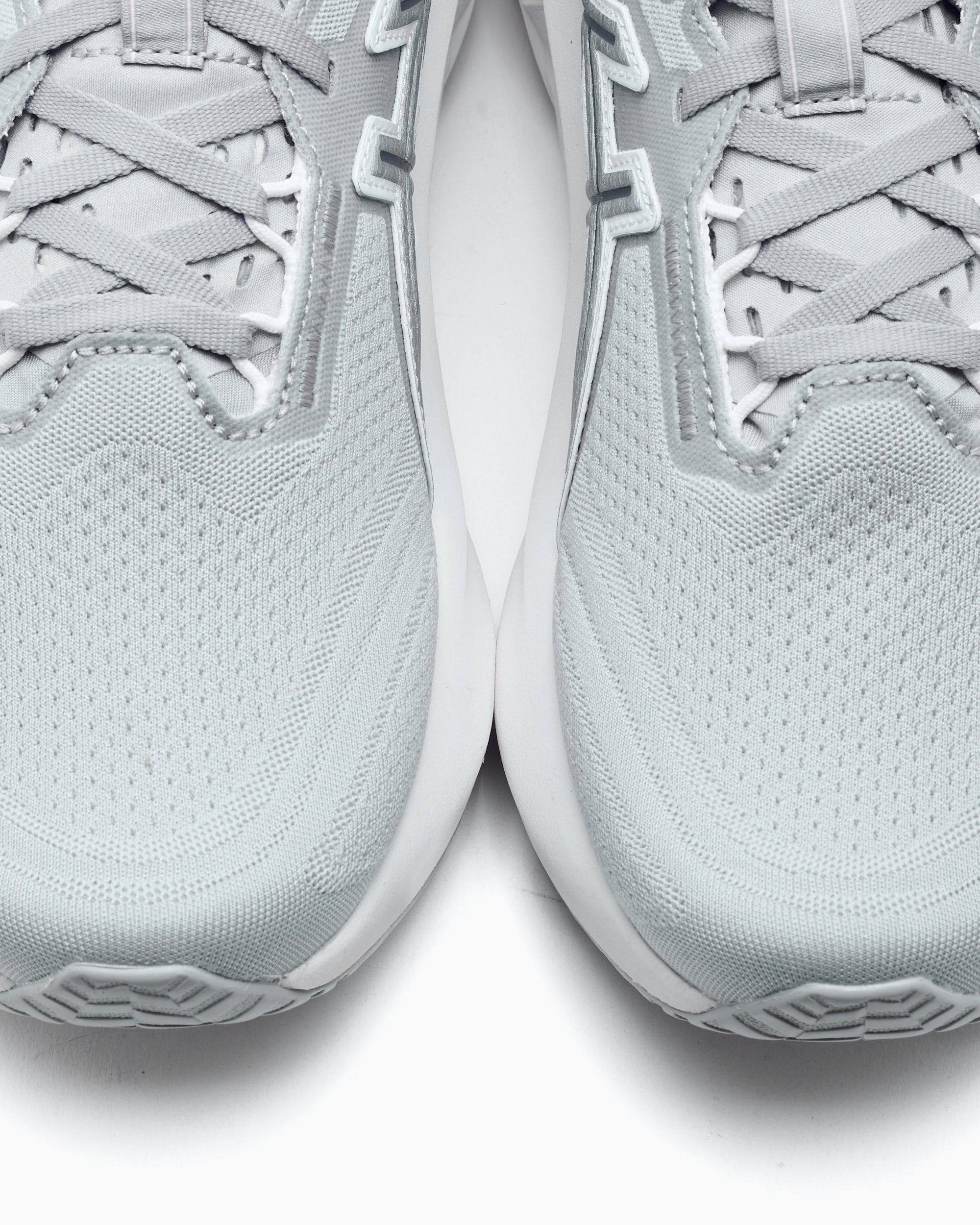 Sneakers ASICS Women's Novablast 5 ATC - 1012B990-020