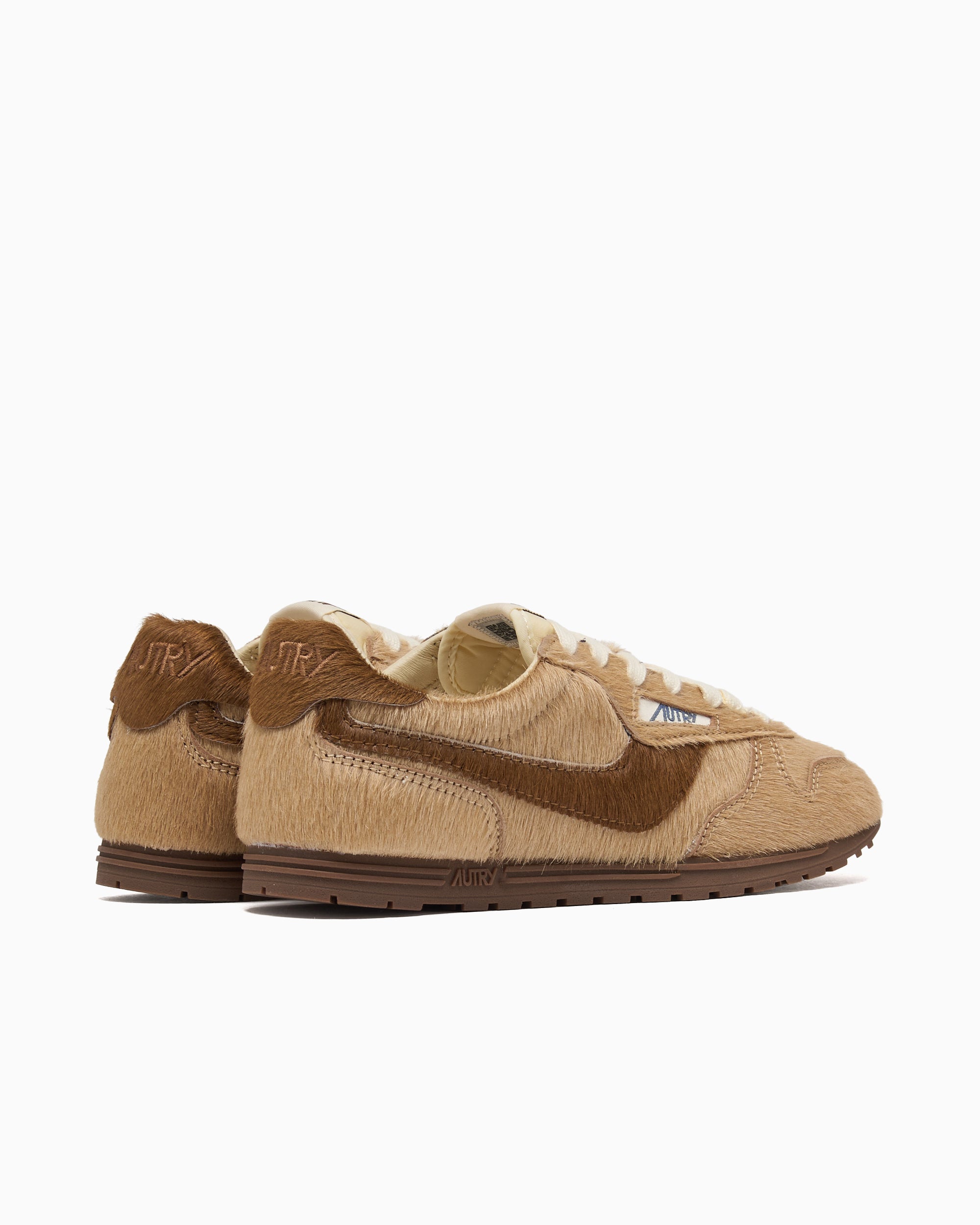 Sneakers Autry Women's Windspin Low - WSLWYN03