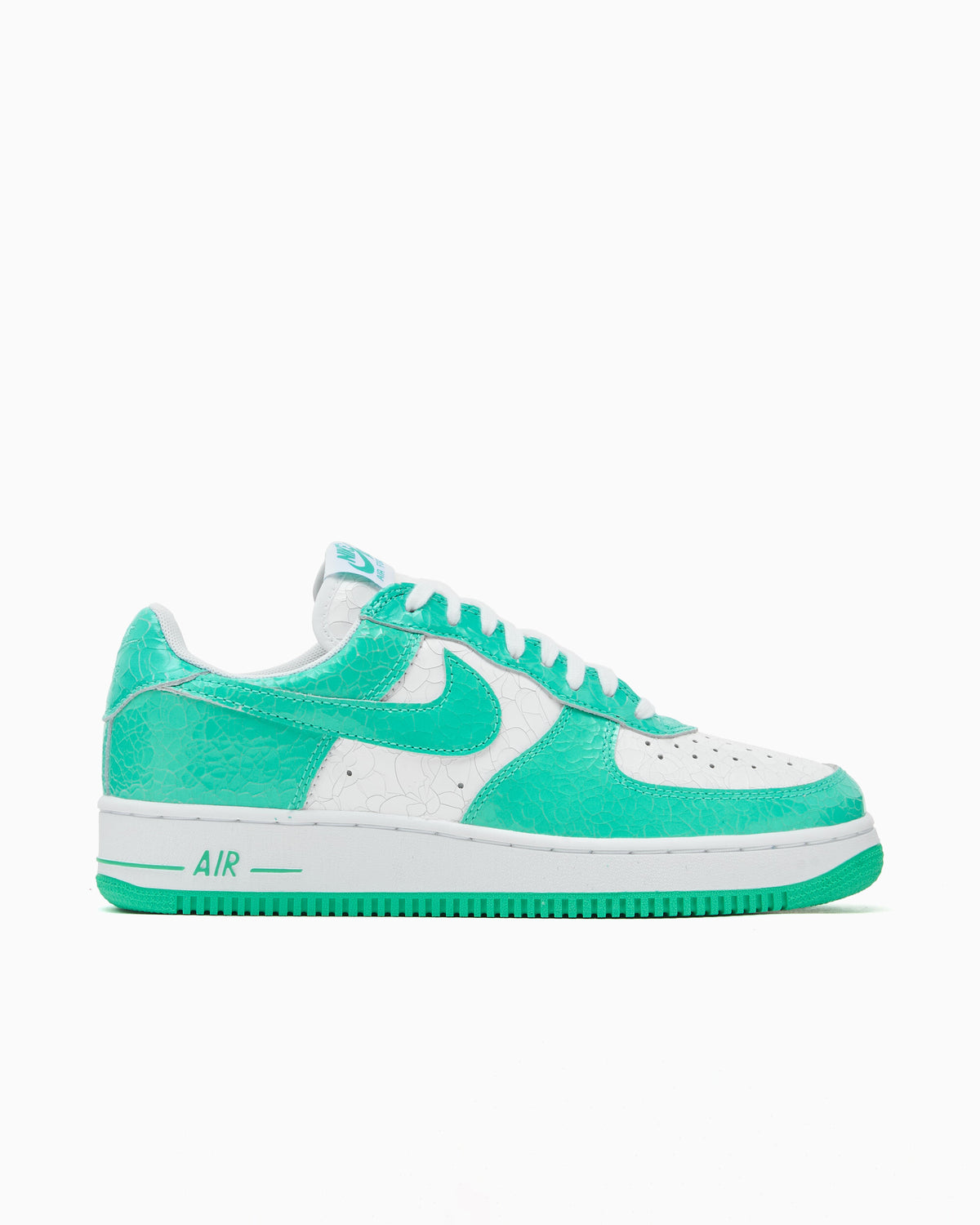 Sneakers Nike Air Force 1 '01 Cracked Patent Leather "Menta" - JA0248-001