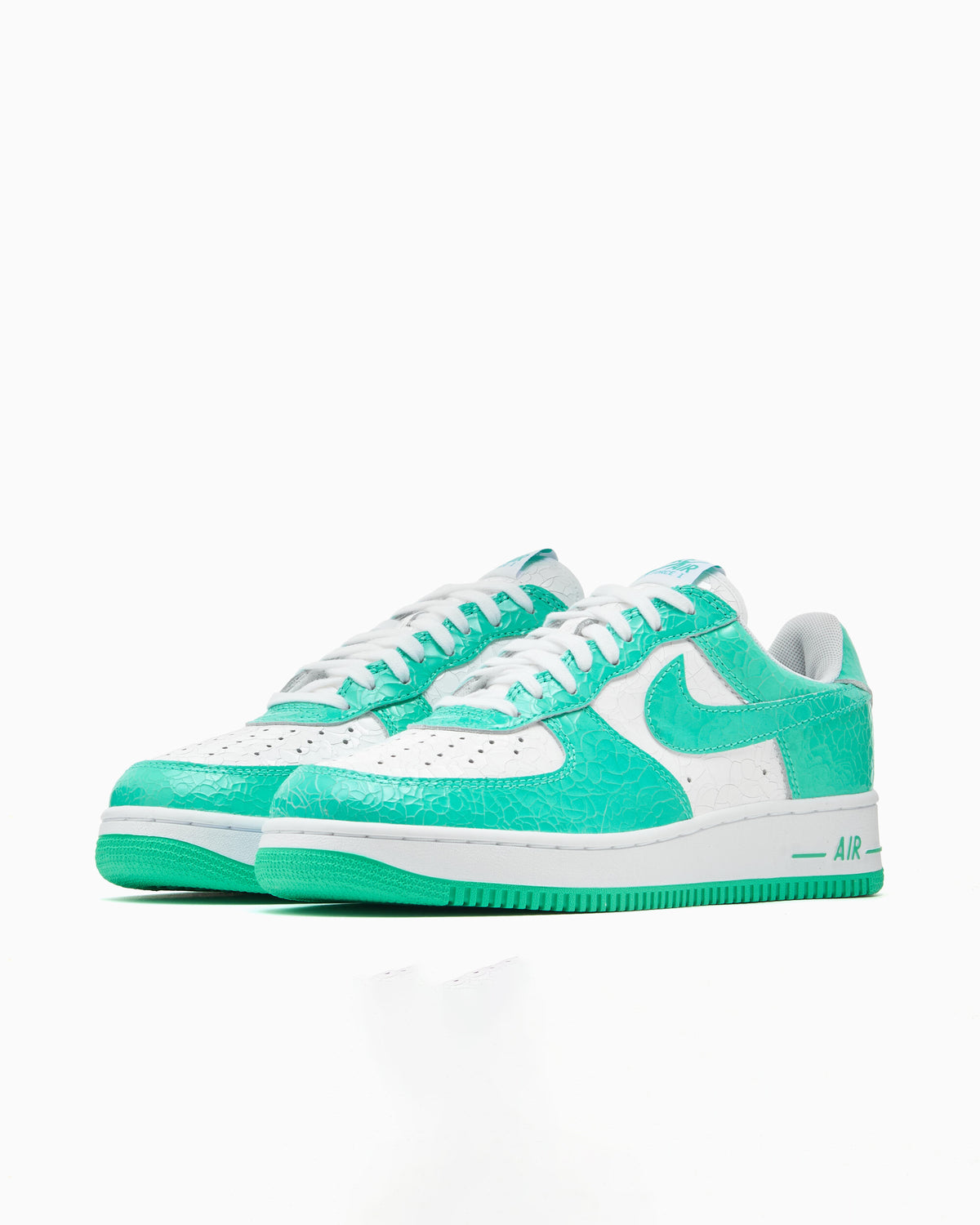 Sneakers Nike Air Force 1 '01 Cracked Patent Leather "Menta" - JA0248-001
