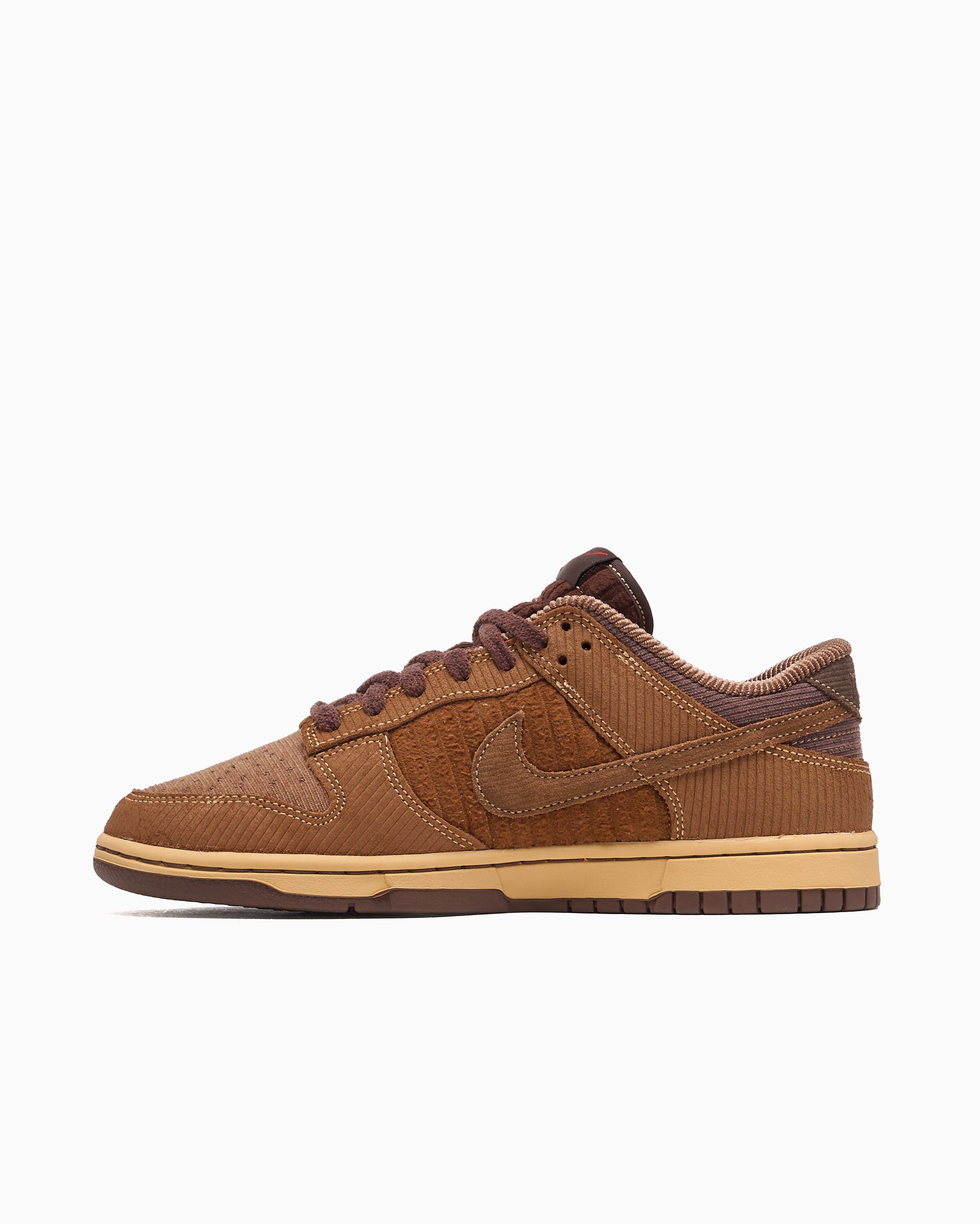 Sneakers Nike Dunk Low Retro Premium "Corduroy" - IB7746-200