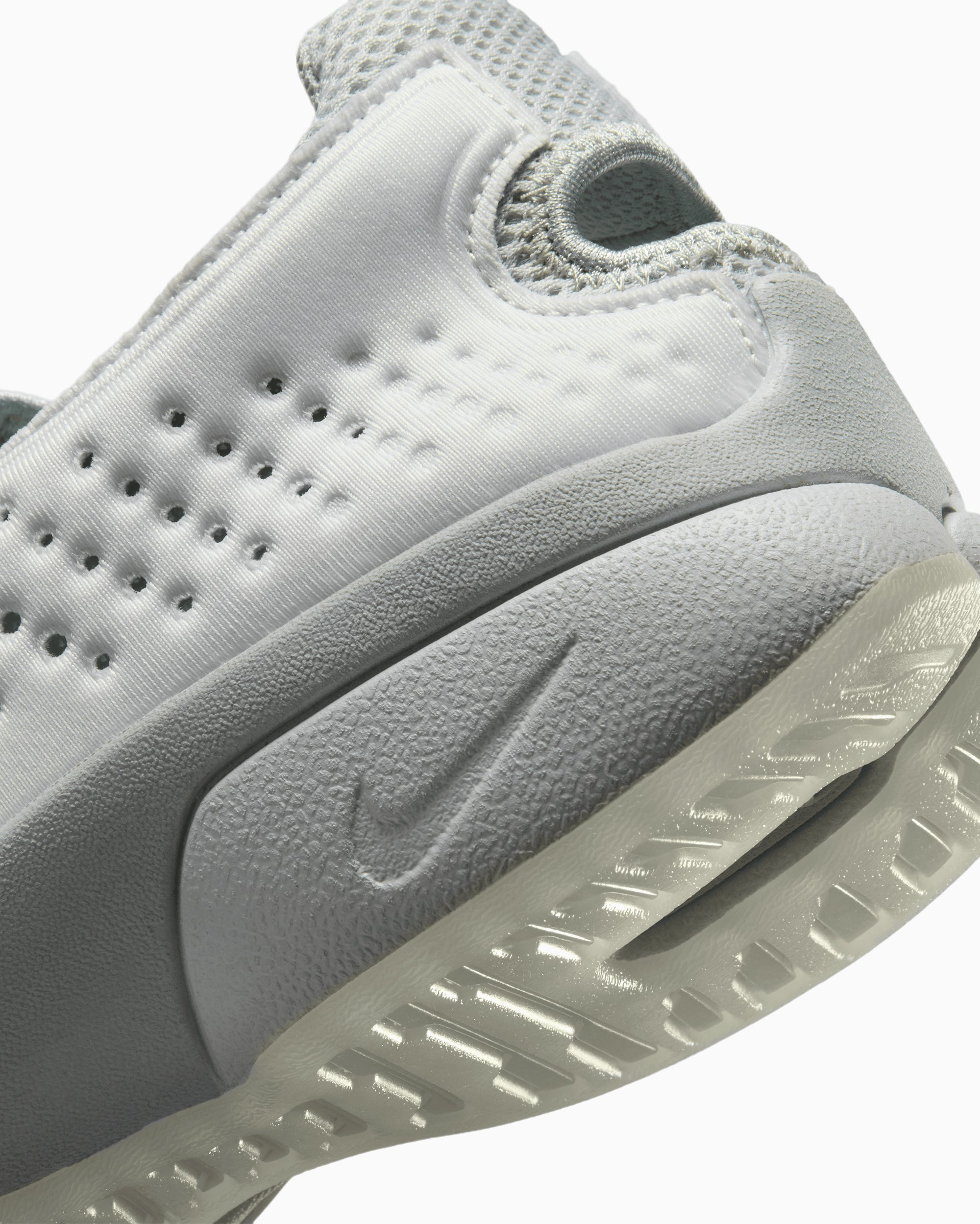 Sneakers Nike Women's Air Rift 2 "White Swan" - IQ8006-100