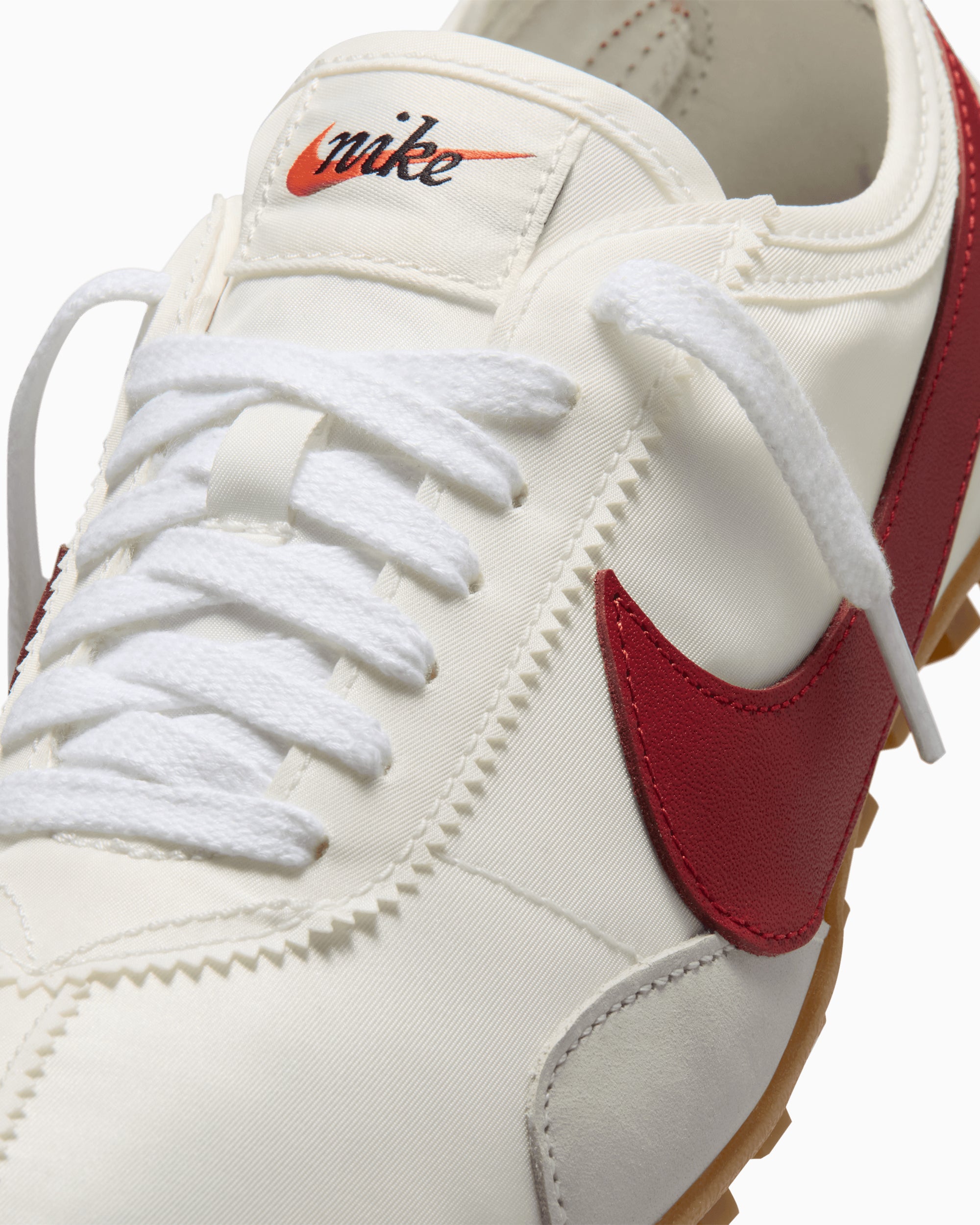 Sneakers Nike Women's Moon Shoe OG - II0407-100