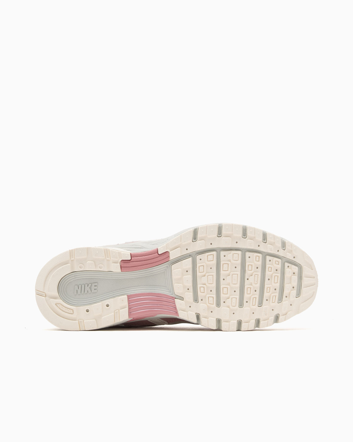 Sneakers Nike Women's P-6000 - IV2501-003