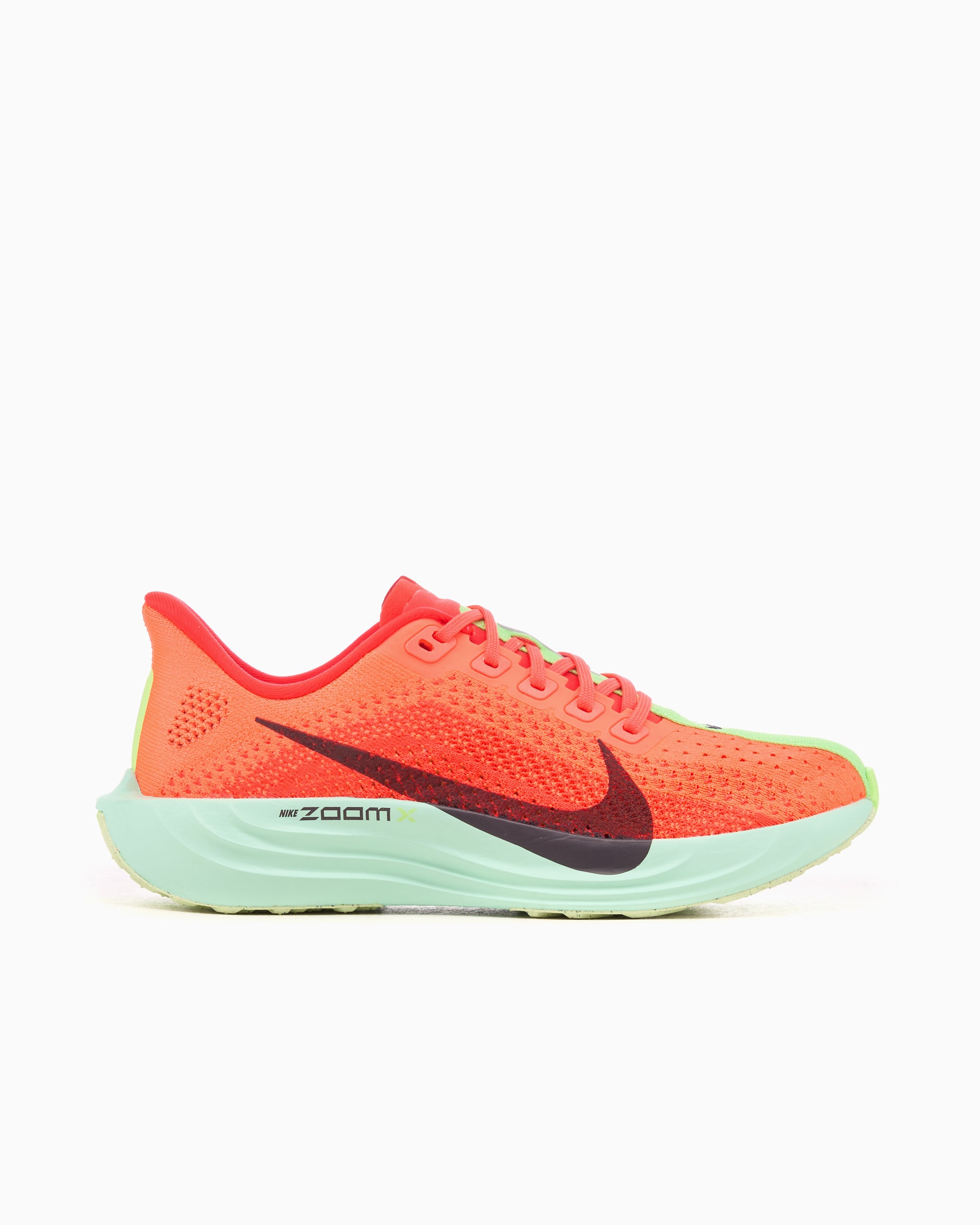 Sneakers Nike Women's Pegasus Plus - FQ7261-600