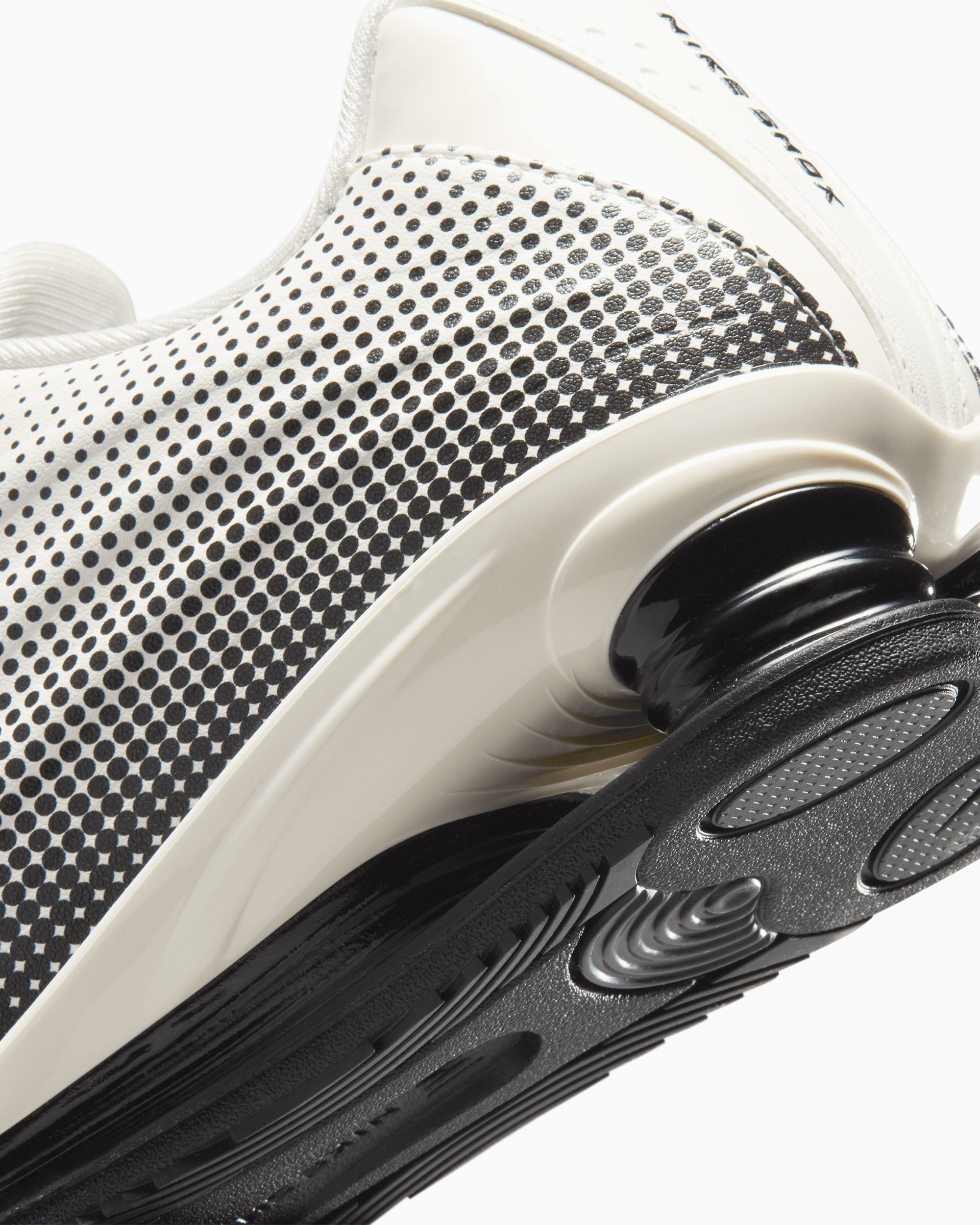 Sneakers Nike Women's Shox Z "Mini Dots" - IR1482-133