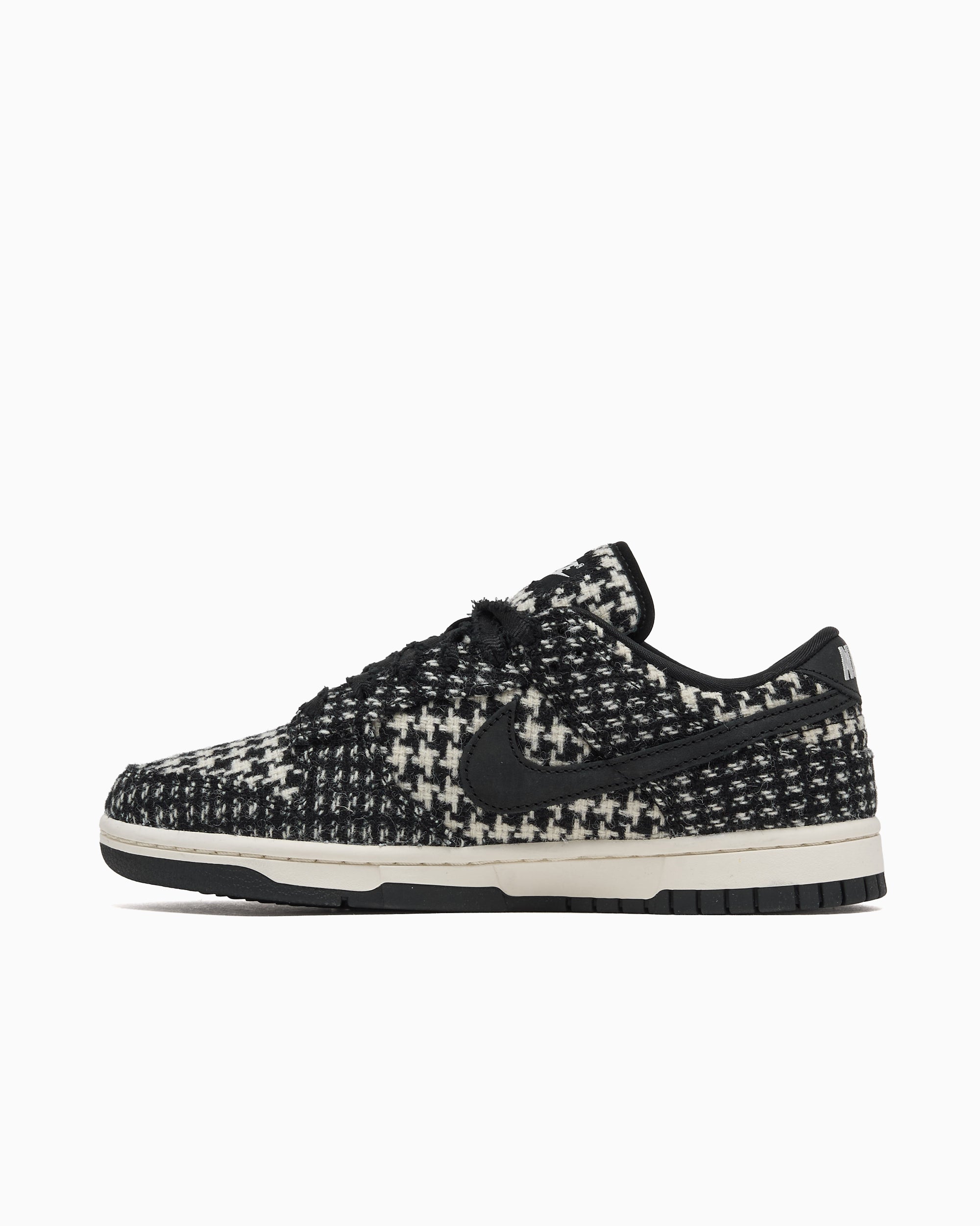 Sneakers Nike x Harris Tweed Women's Dunk Low - HQ5036-901
