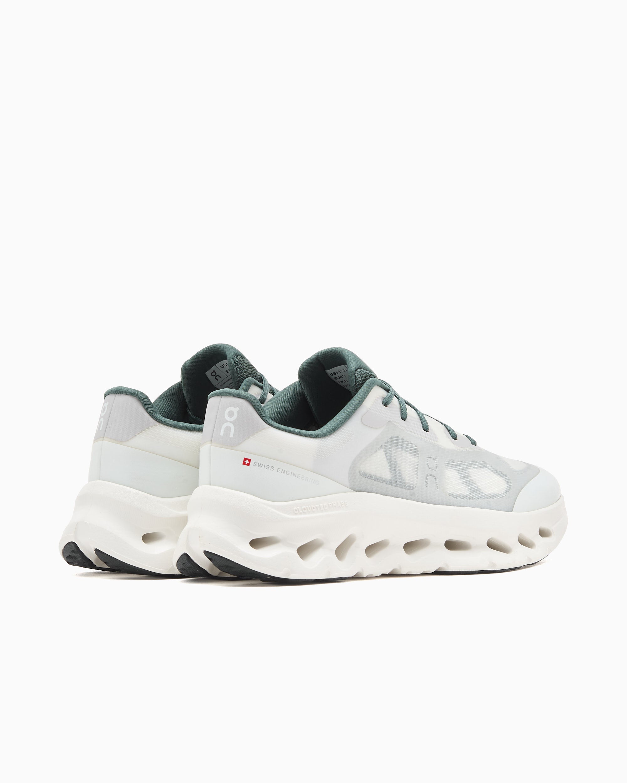 Sneakers On Cloudtilt Remix - 3MG10273686