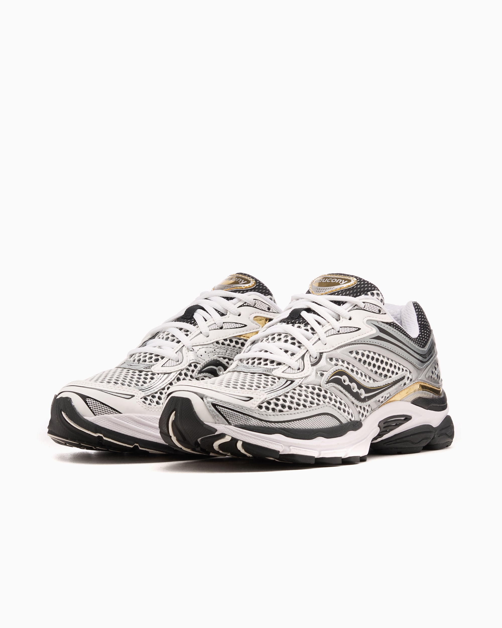 Sneakers Saucony Progrid OMNI 9 - S70739-9
