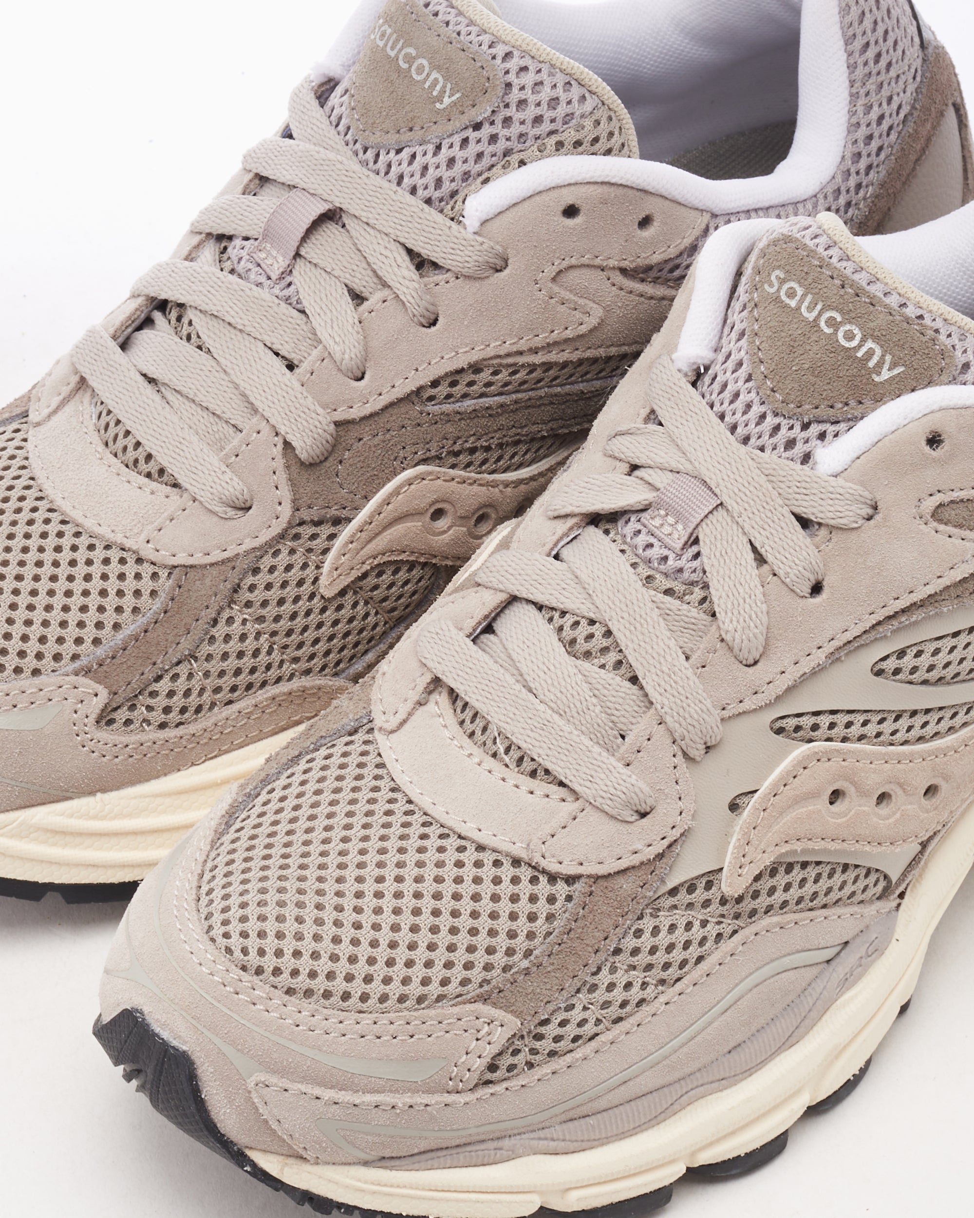 Sneakers Saucony Progrid Omni 9 - S70740-10