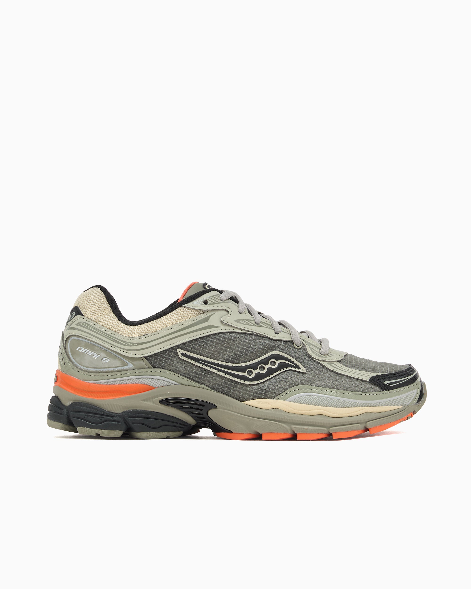 Sneakers Saucony Progrid OMNI 9 - S71004-2