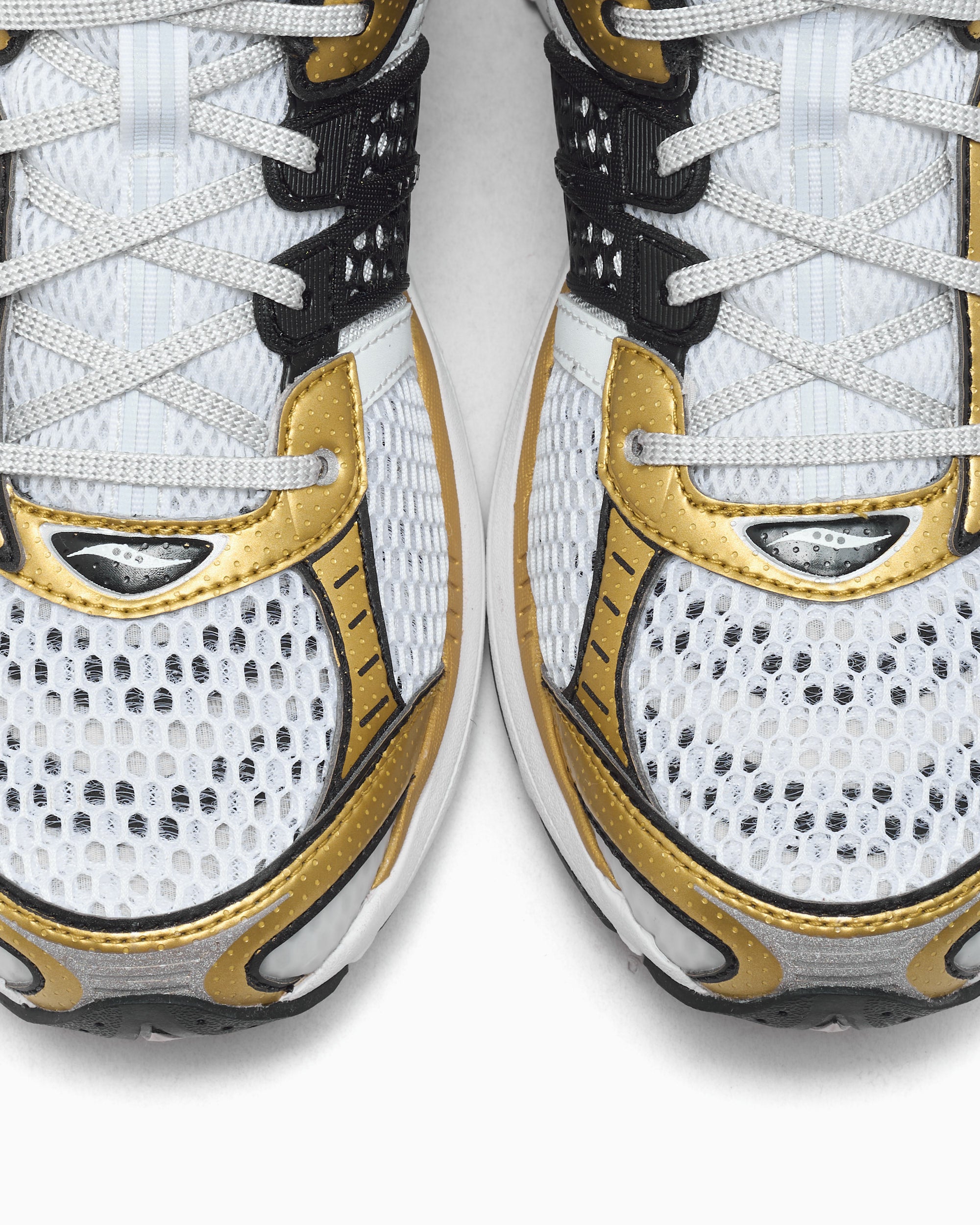Sneakers Saucony Progrid Paramount - S70948-5