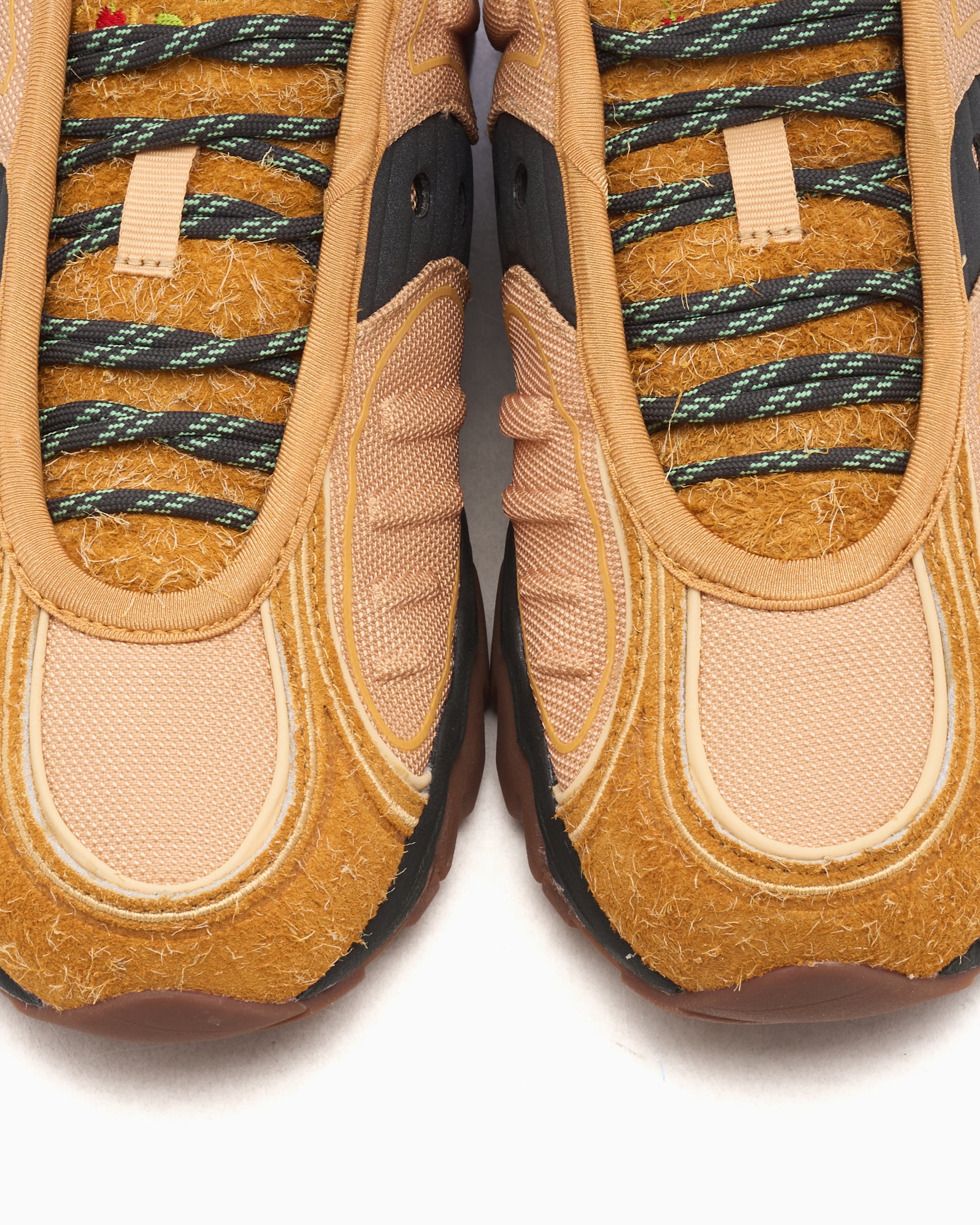 Sneakers Saucony x Colour Plus Co. Matrix - S70977-1