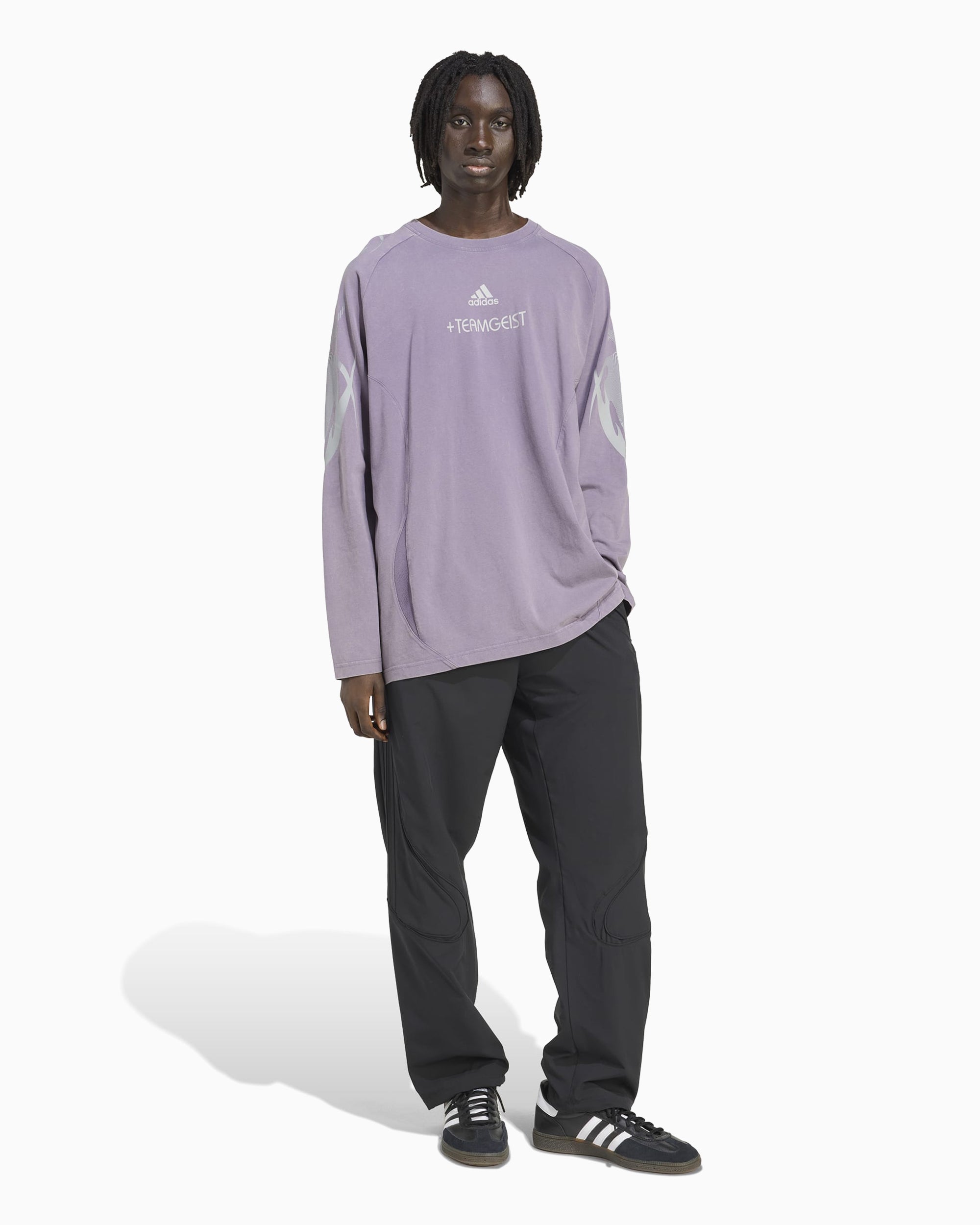 T-Shirts adidas Originals Adilenium Adilenium Teamgeist Long-Sleeved Relaxed Men's T-Shirt - KF8542