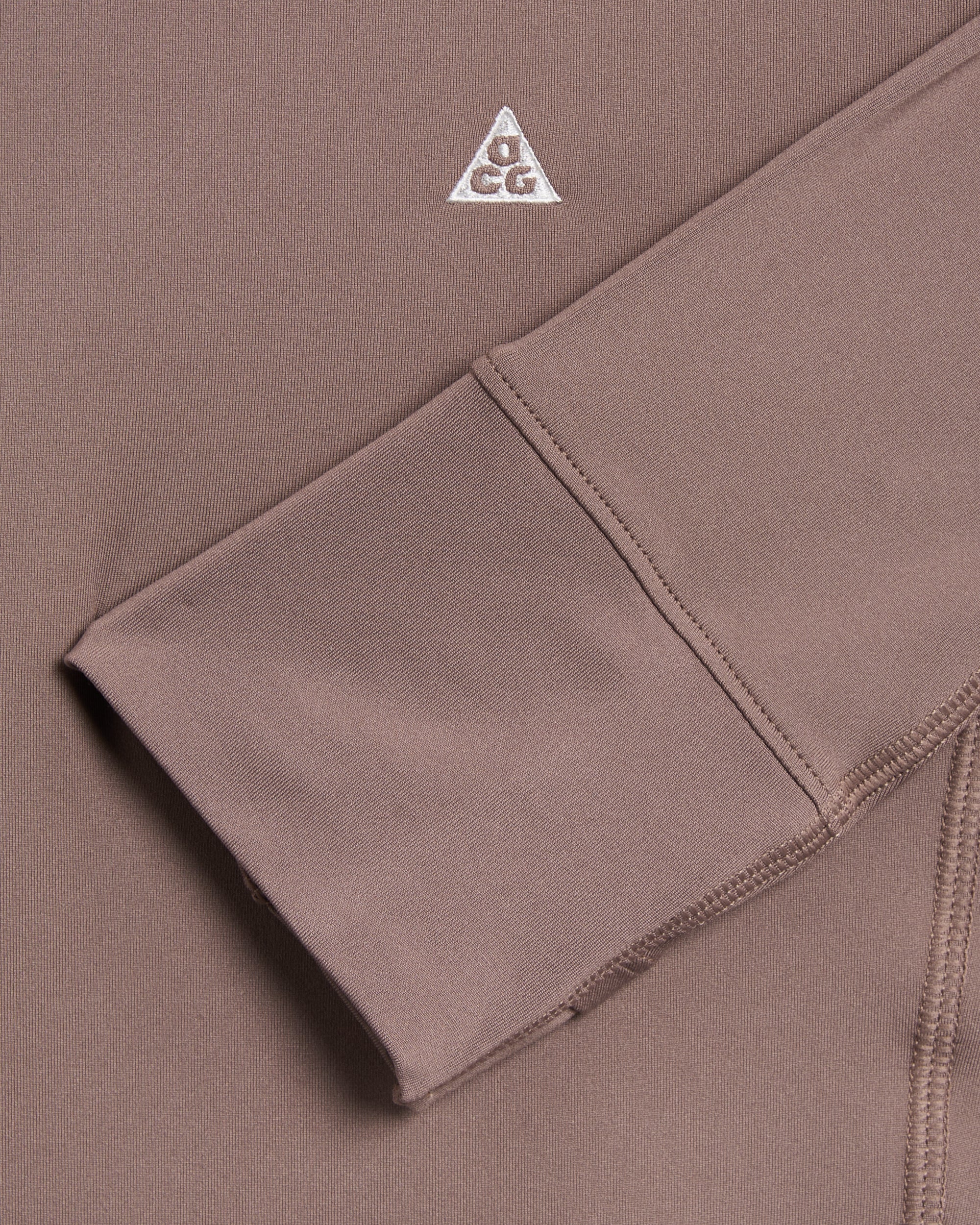 T-Shirts Nike ACG "Goat Rocks" Dri-FIT Long-Sleeved Slim Women's T-Shirt - FN1963-214