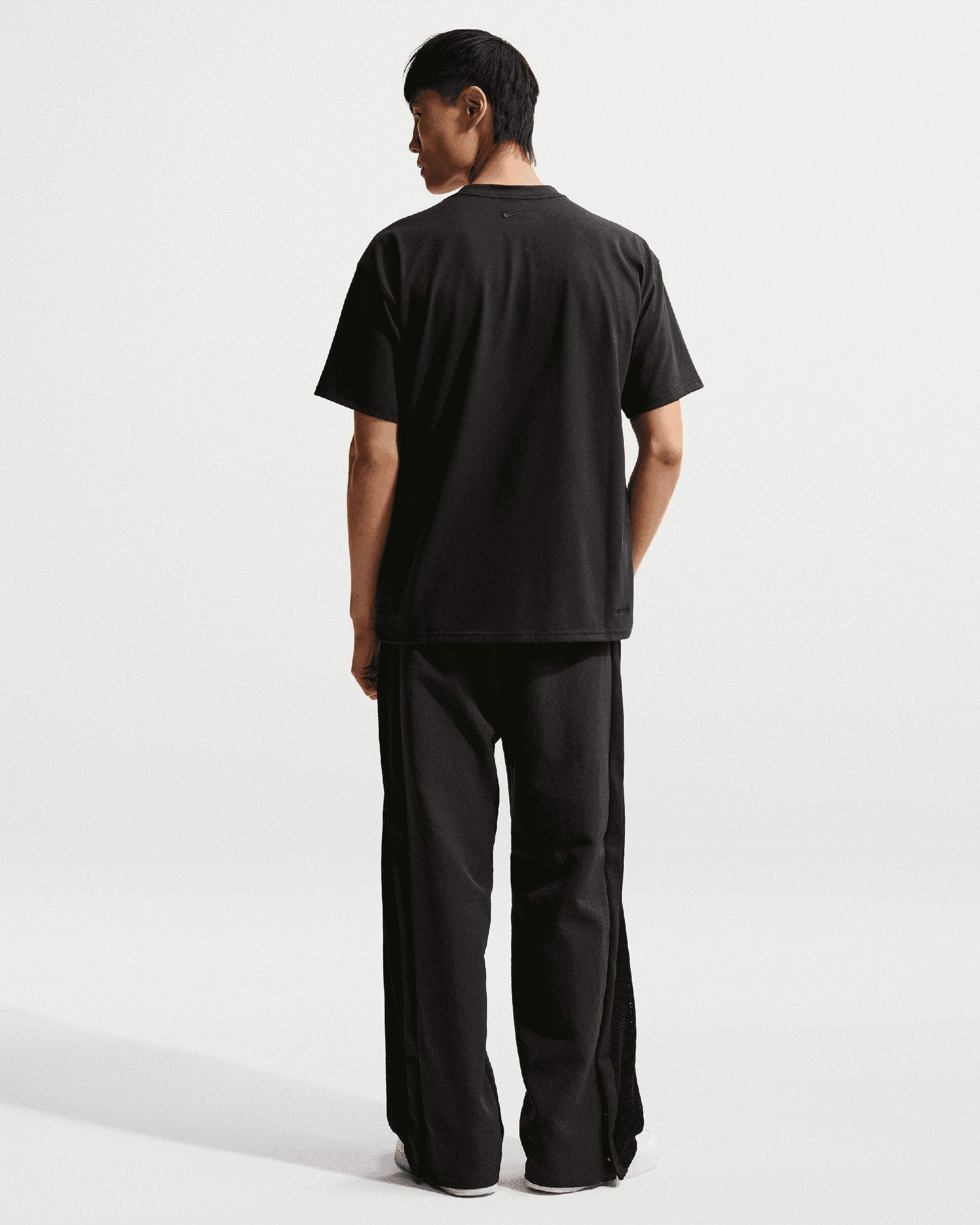 T-Shirts Nike x Kobe Bryant Max90 Dri-FIT "Mamba" Relaxed Men's T-Shirt - IQ2374-010