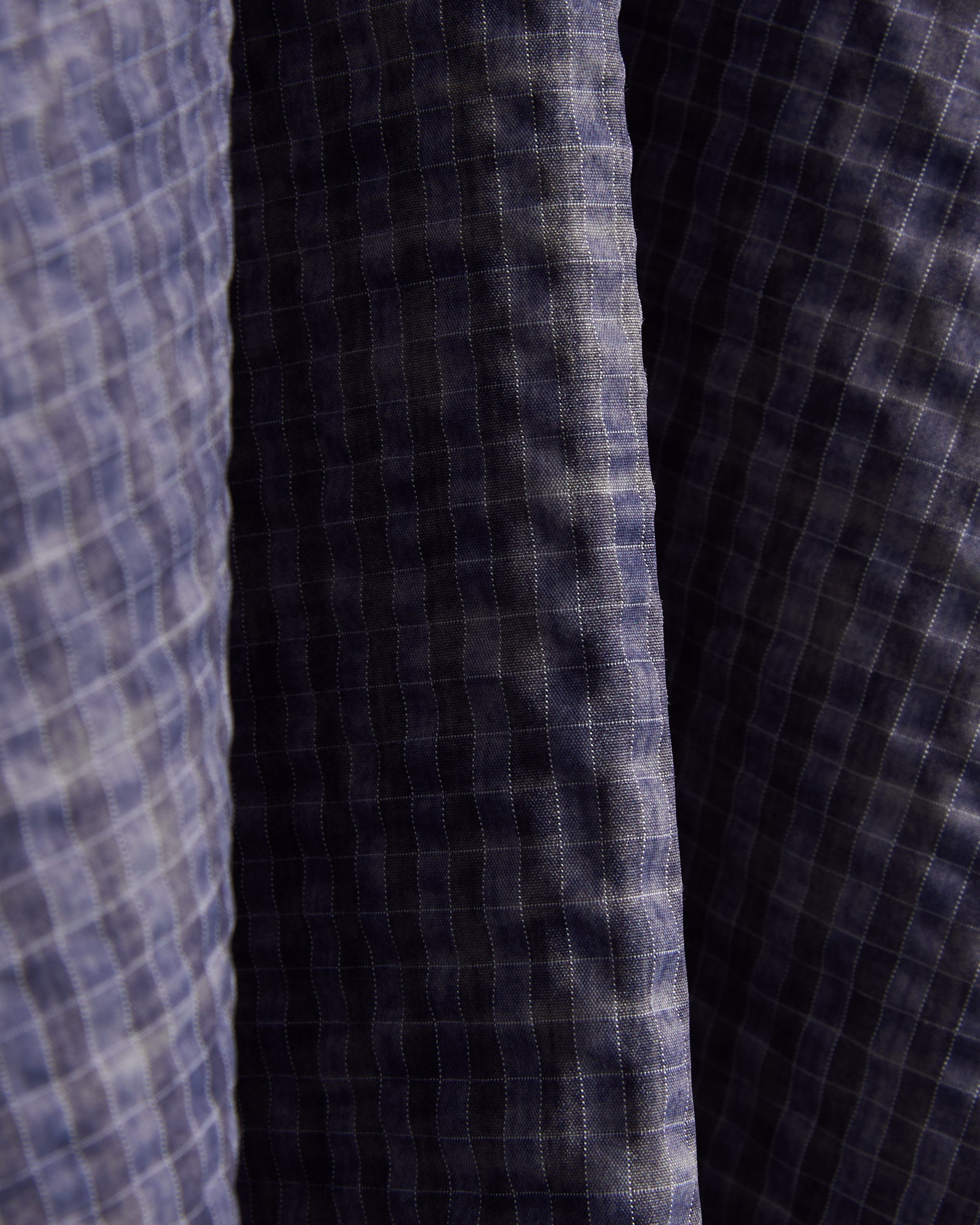 T-Shirts Pleasures Oval Tech Men's T-Shirt - P25SU015-NAVY