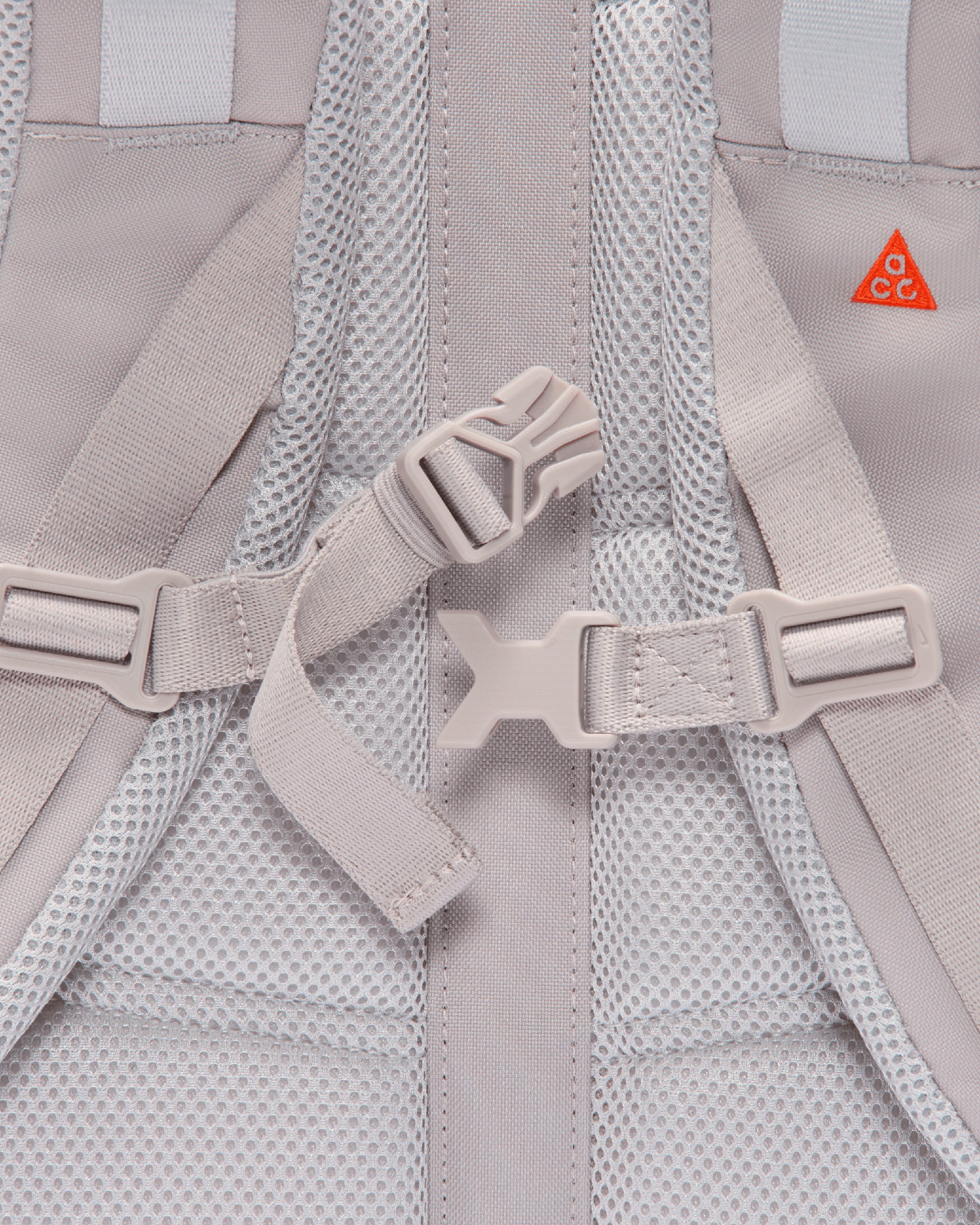 Backpacks and Suitcases Nike ACG Daymax 25L Unisex Backpack - HJ8178-009