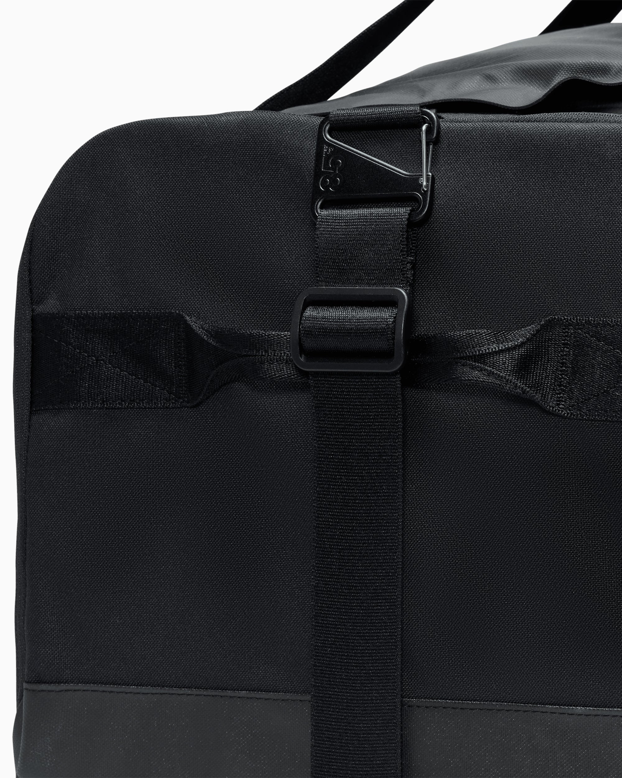 Backpacks and Suitcases Nike ACG Daymax 60L Unisex Duffle Bag - HJ8185-010