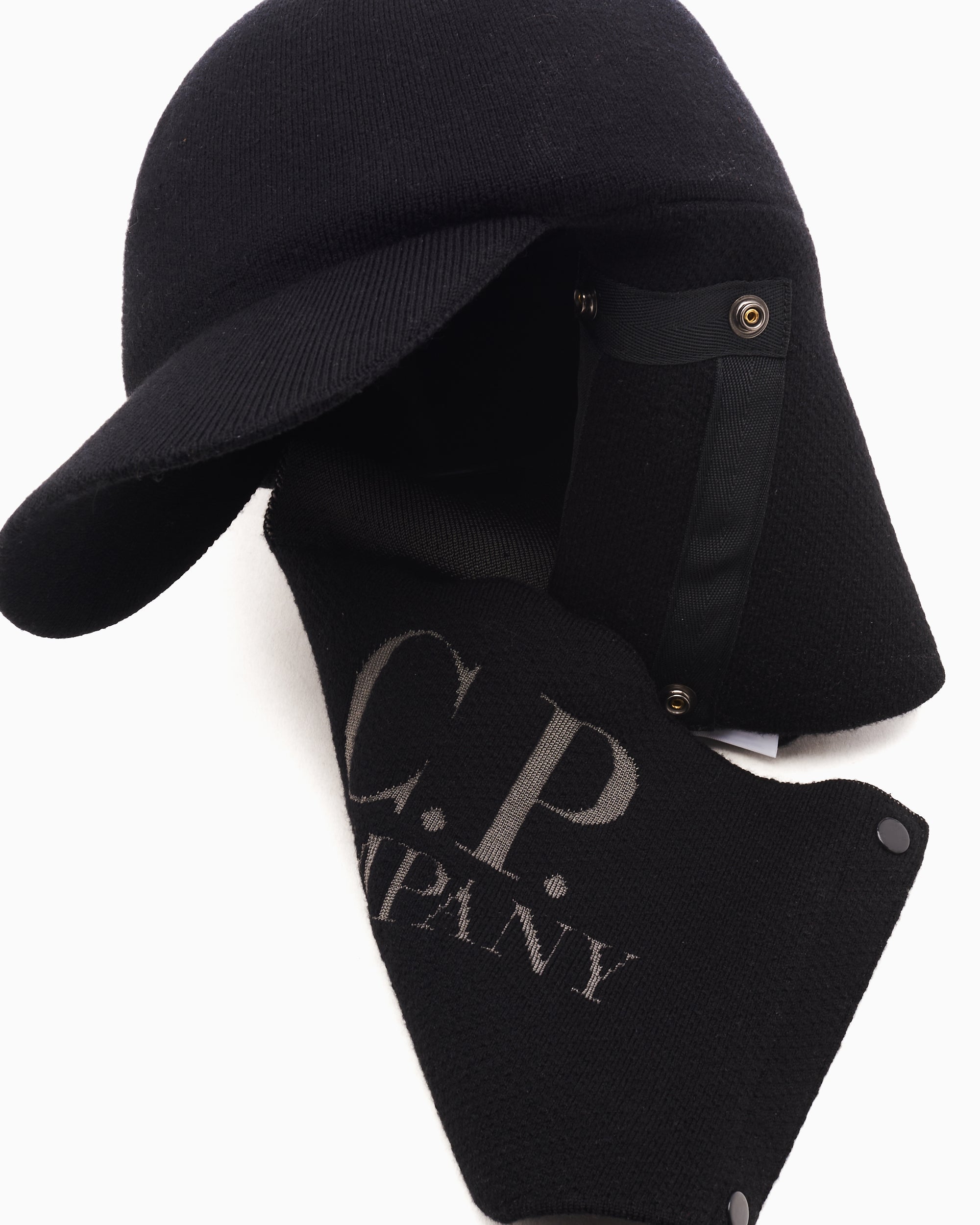 Caps CP Company Unisex Extrafine Merino Wool Visor Neck Cap Unisex Cap - 17CMAC298A005509A-999