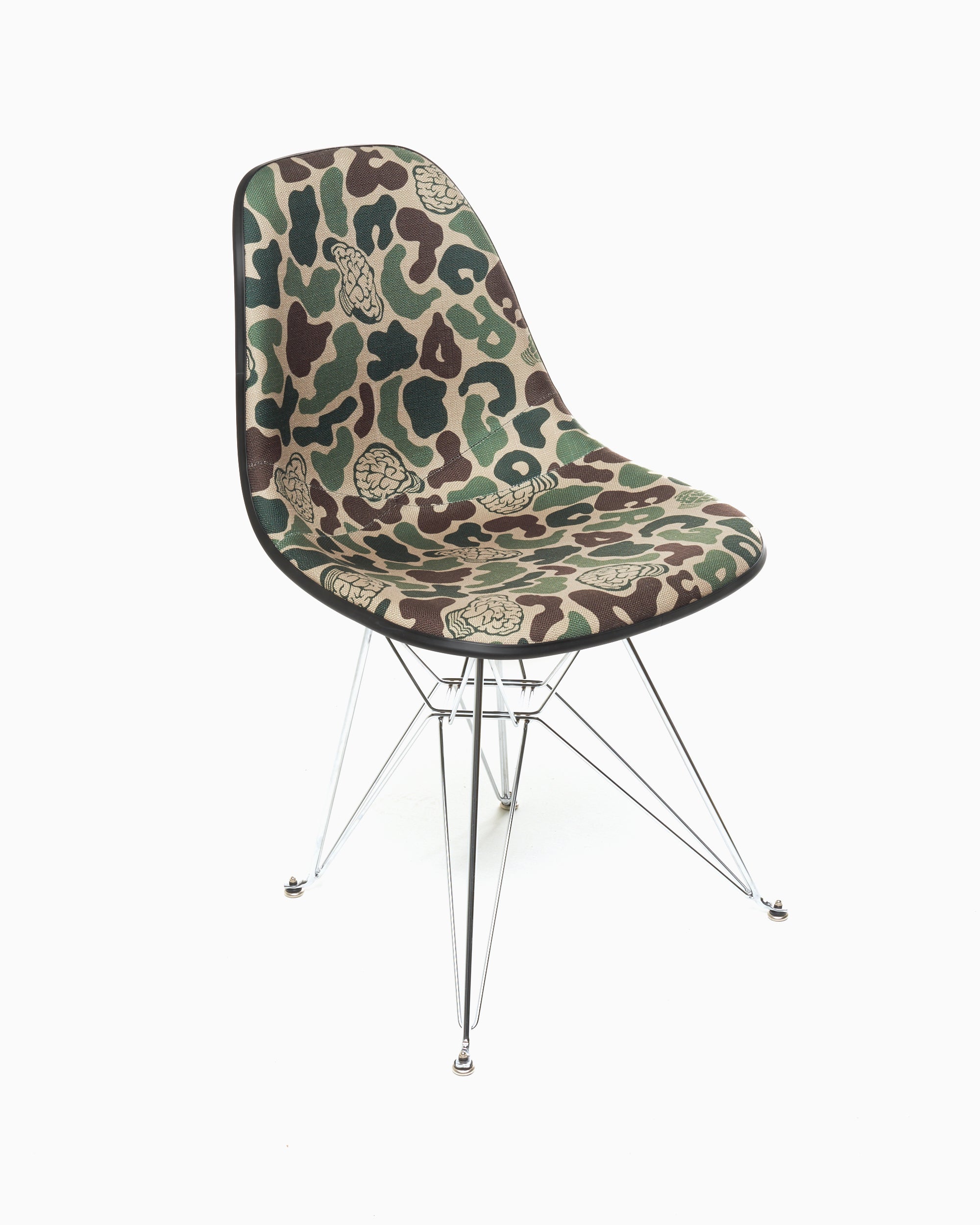 Decoration Pleasures x Nerd Modernica Shell Chair - P23N008-CAMO