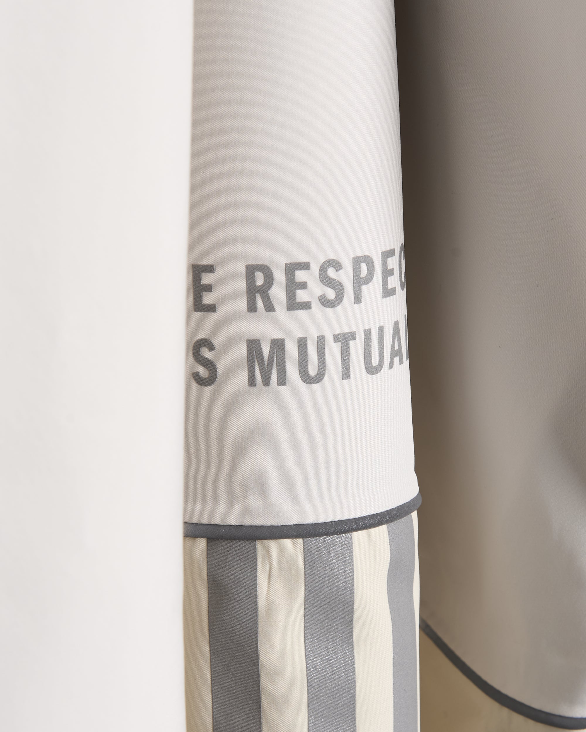 Jackets Coats adidas Originals Shell Consortium Men's Light Jacket - JY8321