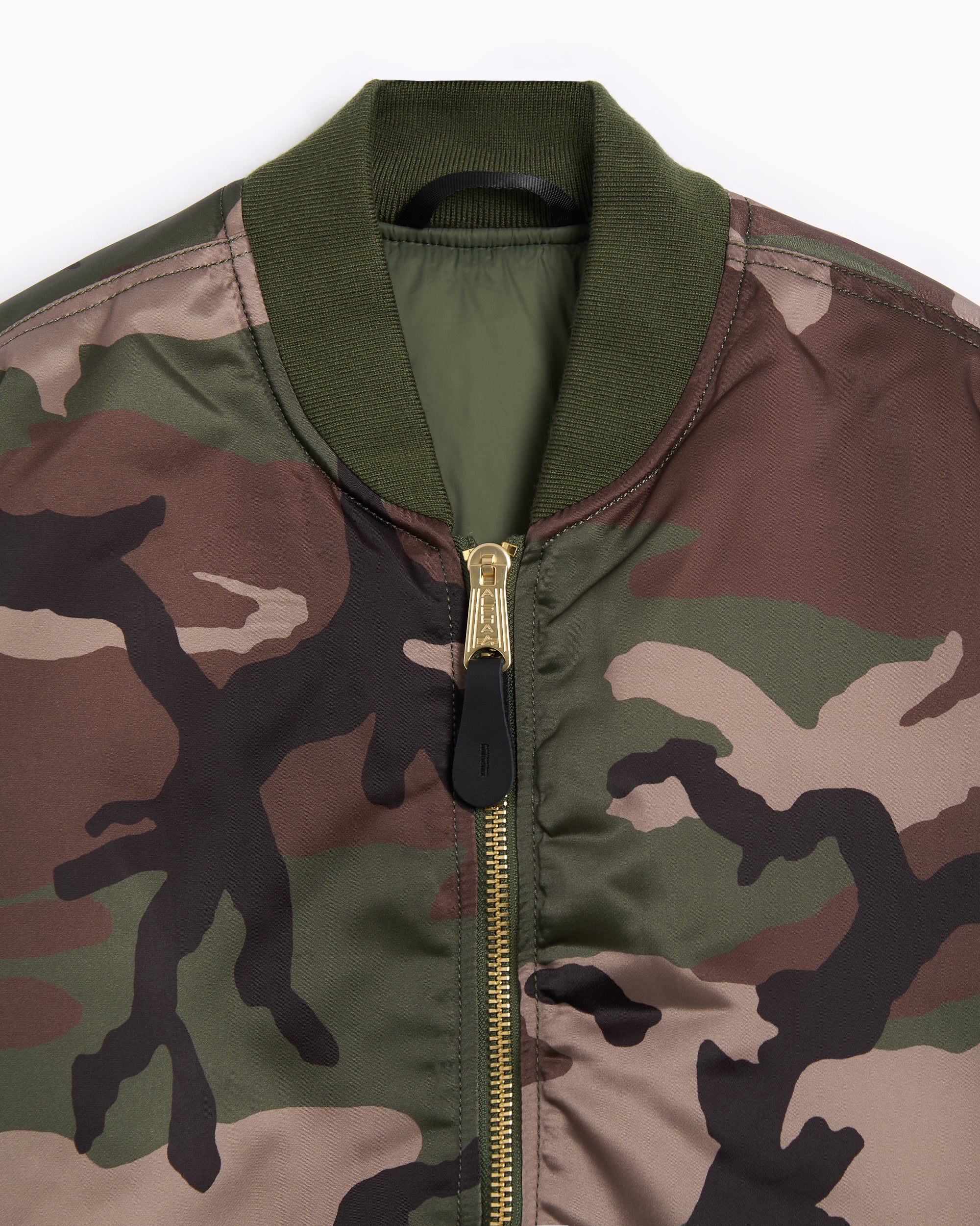 Jackets Coats Alpha Industries MA-1 Base Flight Camo Men's Bomber - 756111C-408