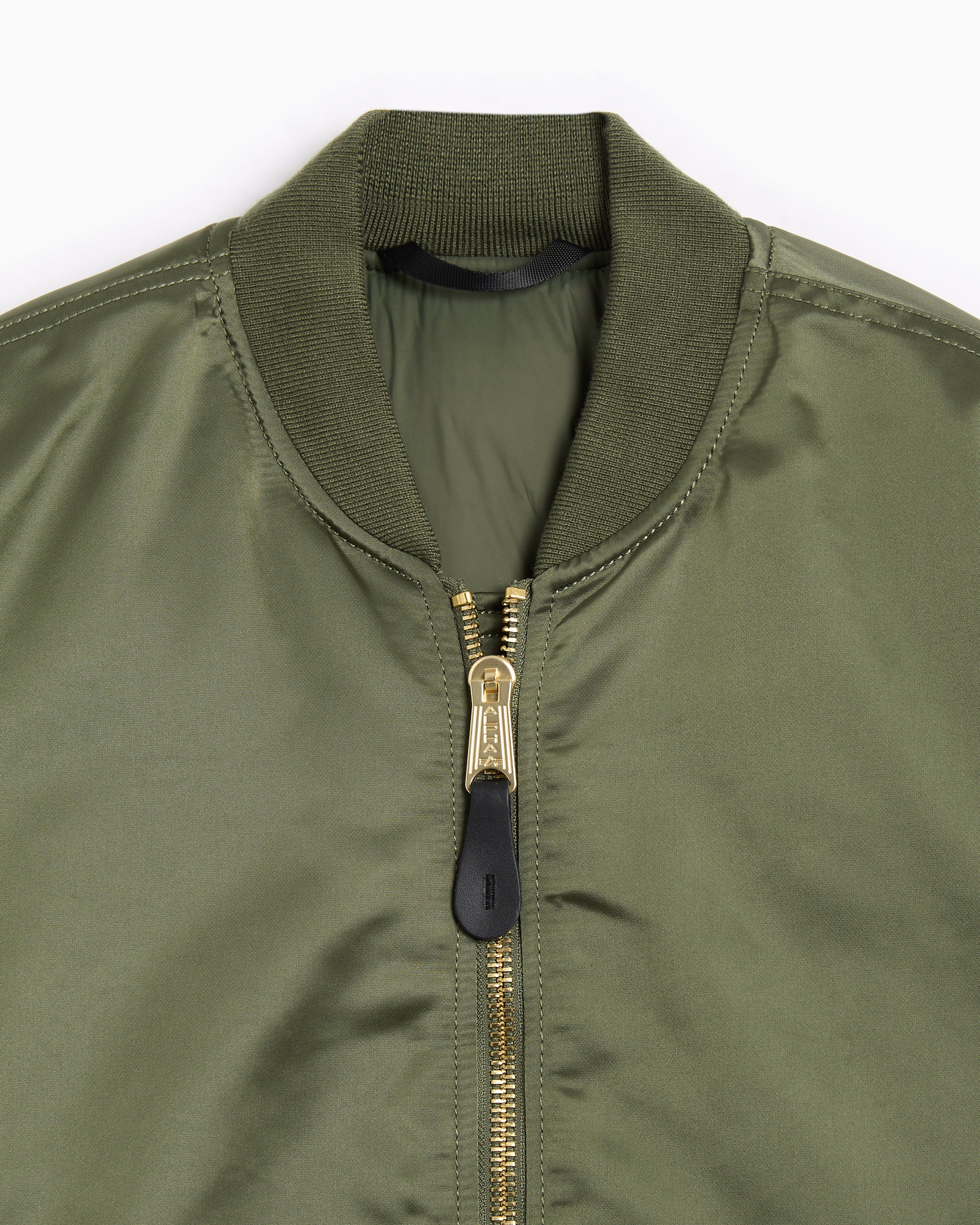 Jackets Coats Alpha Industries MA-1 Base Flight Men's Bomber - 756111-01